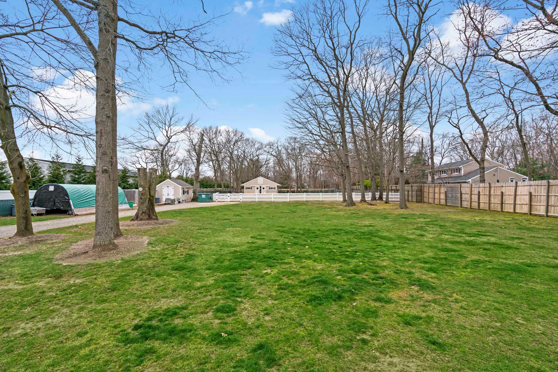 Single Family Hillside  Suffolk County, NY 11780, MLS-836575-26
