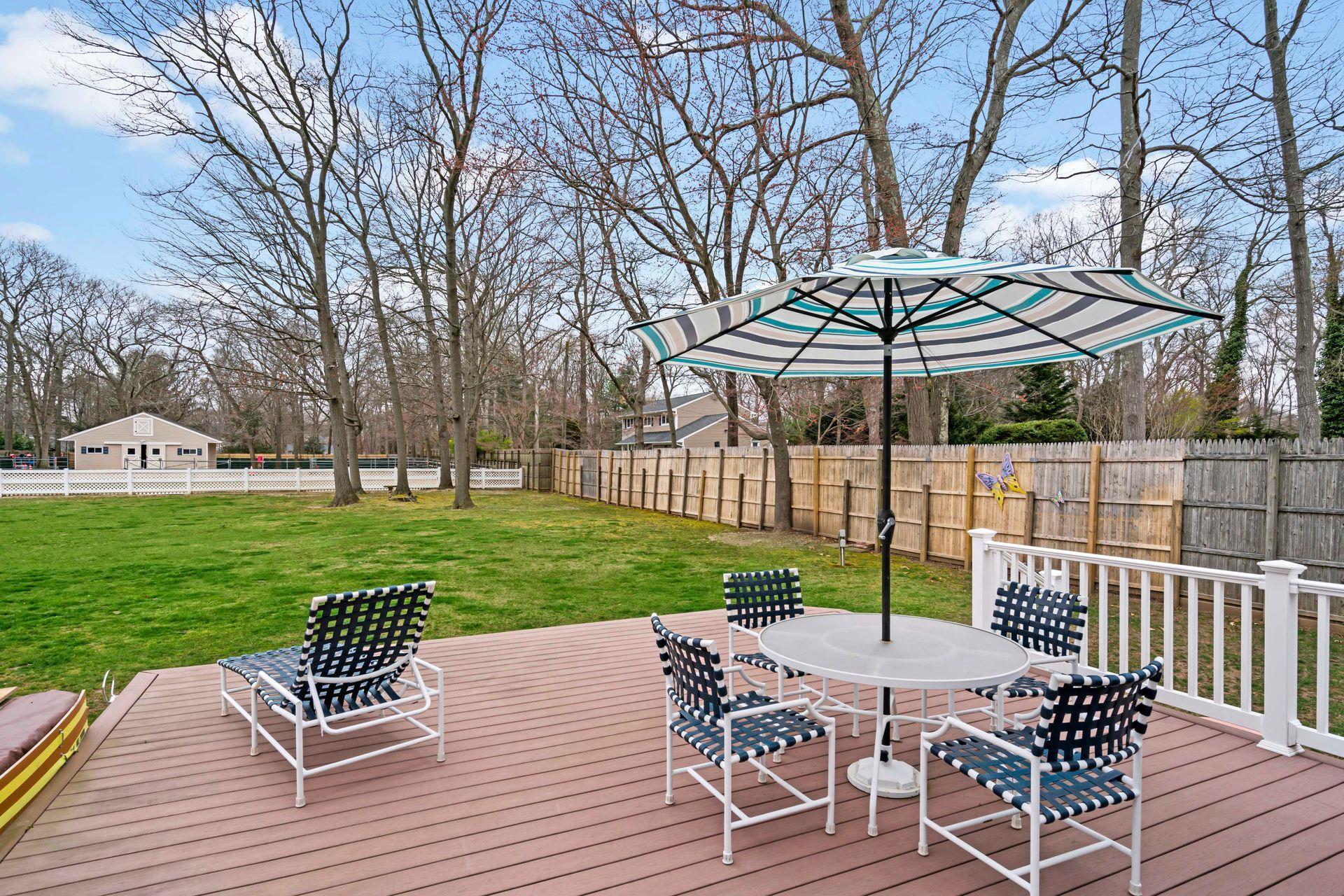 Single Family Hillside  Suffolk County, NY 11780, MLS-836575-27