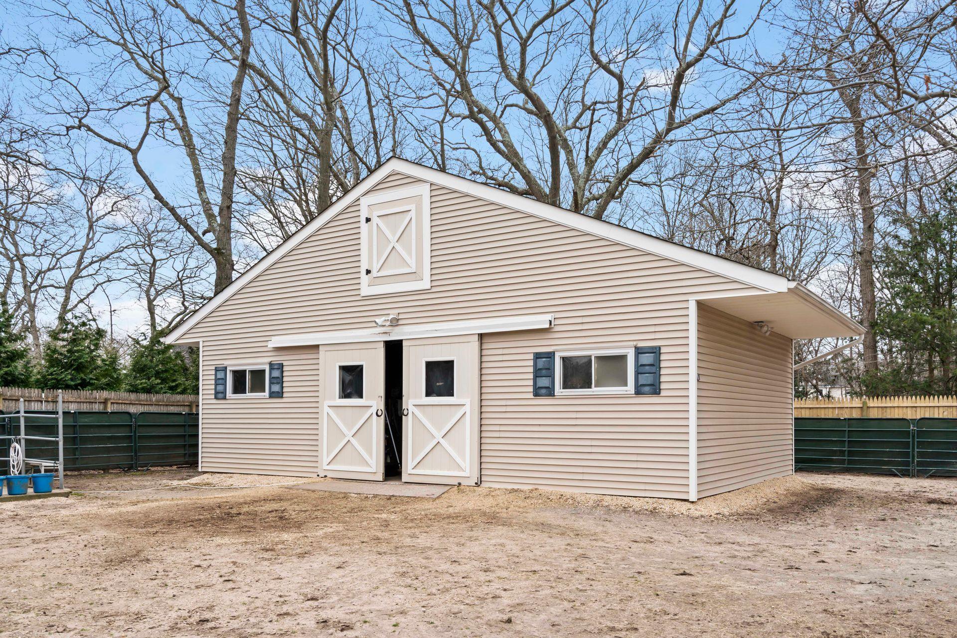 Single Family Hillside  Suffolk County, NY 11780, MLS-836575-33