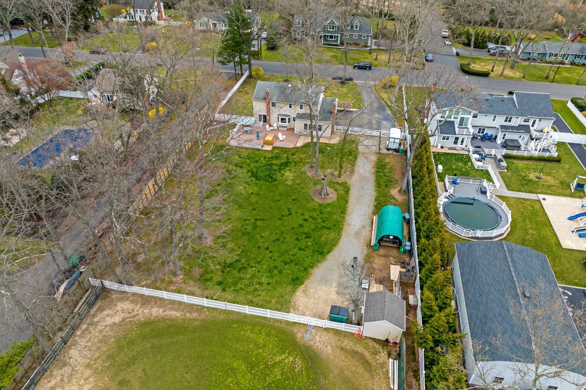 Single Family Hillside  Suffolk County, NY 11780, MLS-836575-36