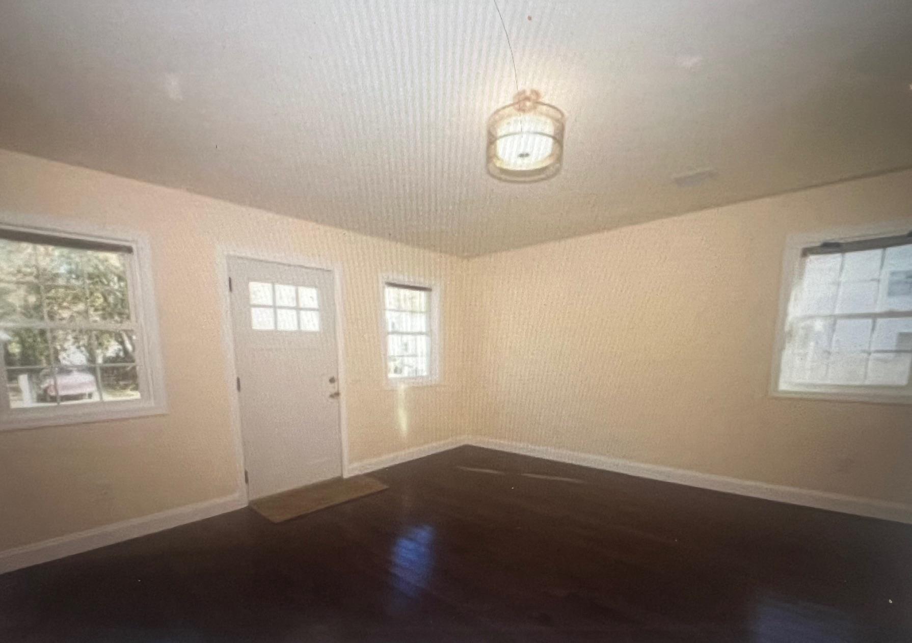 Single Family Arlington  Suffolk County, NY 11798, MLS-836582-2