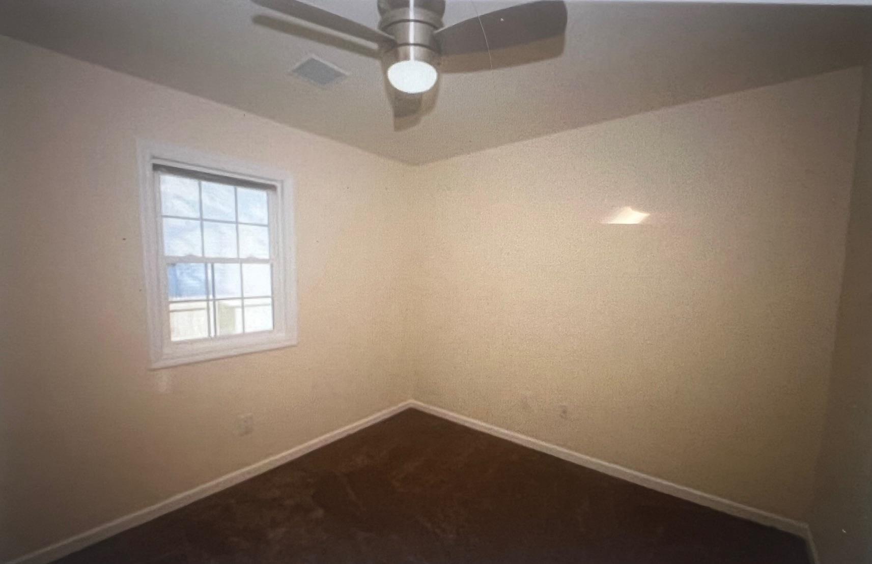 Single Family Arlington  Suffolk County, NY 11798, MLS-836582-6