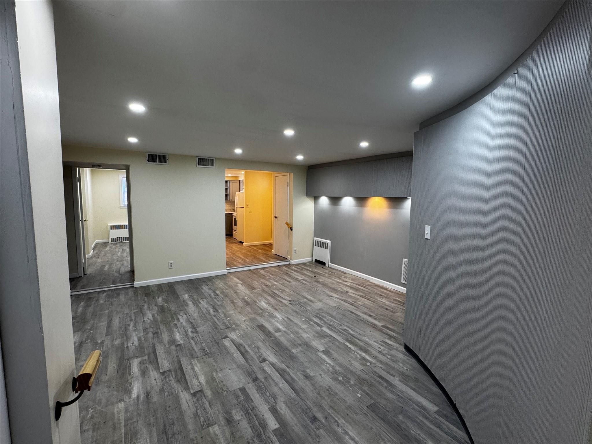 Commercial Lease Yates  Bronx, NY 10461, MLS-836585-9