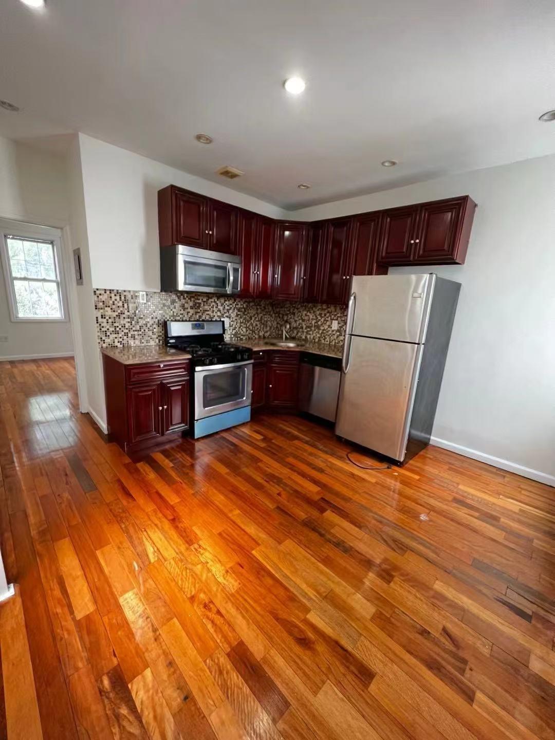 Single Family 110  Queens, NY 11369, MLS-836587-5