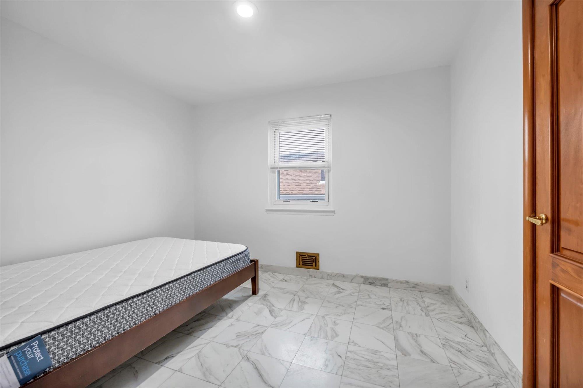 Single Family 149th  Queens, NY 11357, MLS-836612-12