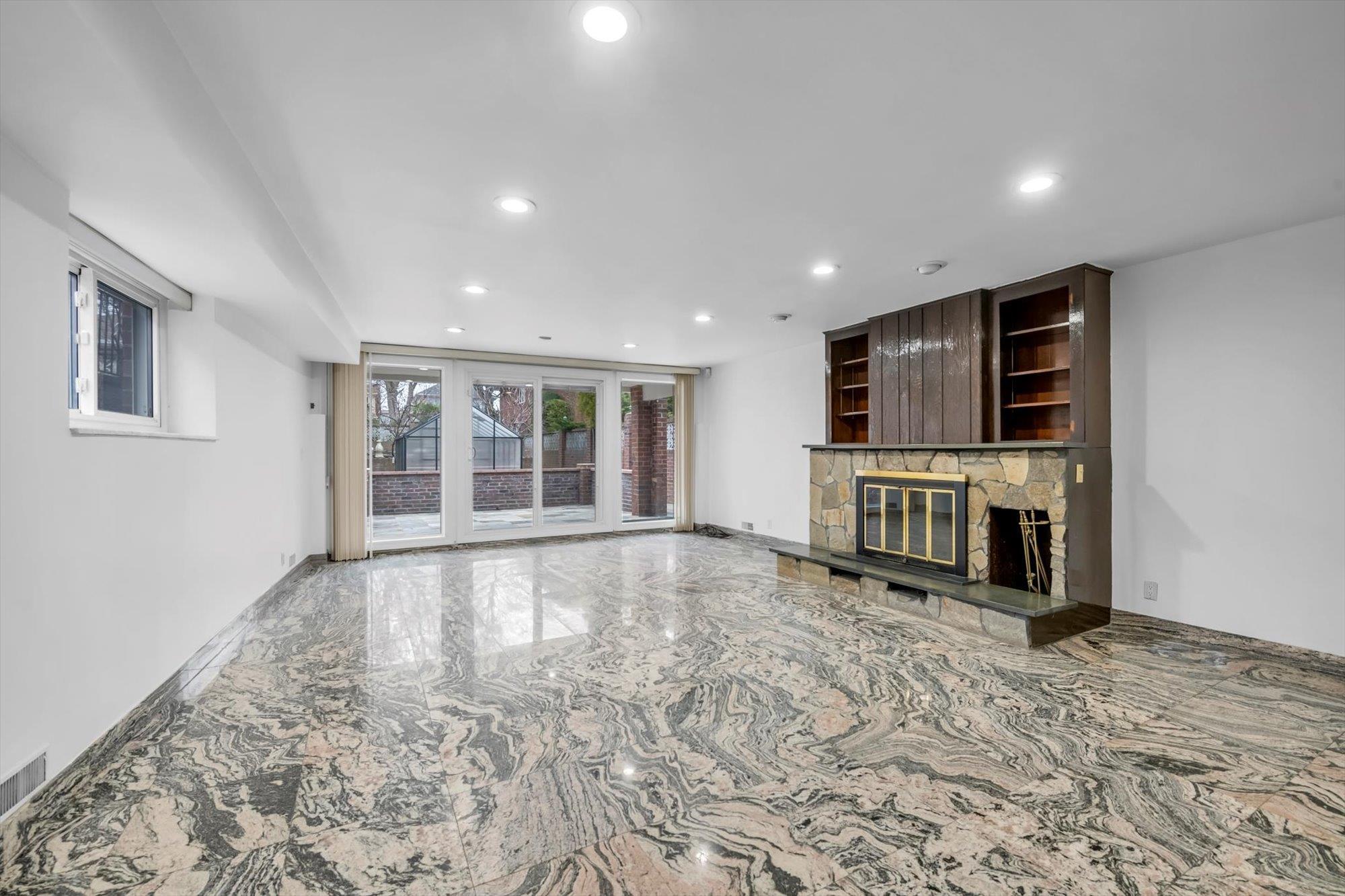 Single Family 149th  Queens, NY 11357, MLS-836612-4