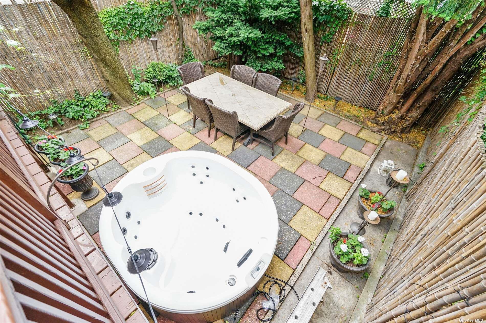 Single Family 68th  Queens, NY 11385, MLS-836631-28