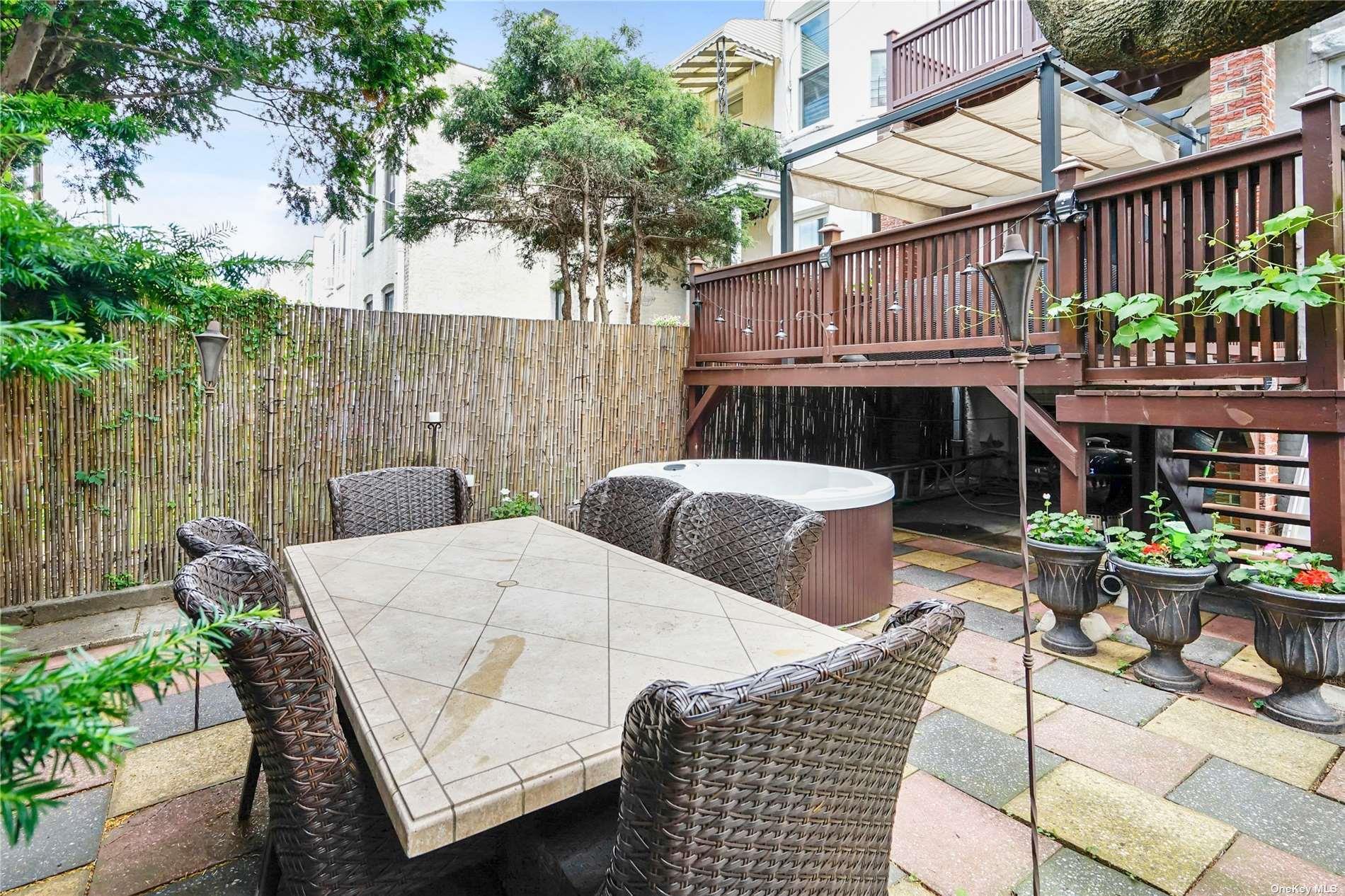 Single Family 68th  Queens, NY 11385, MLS-836631-30