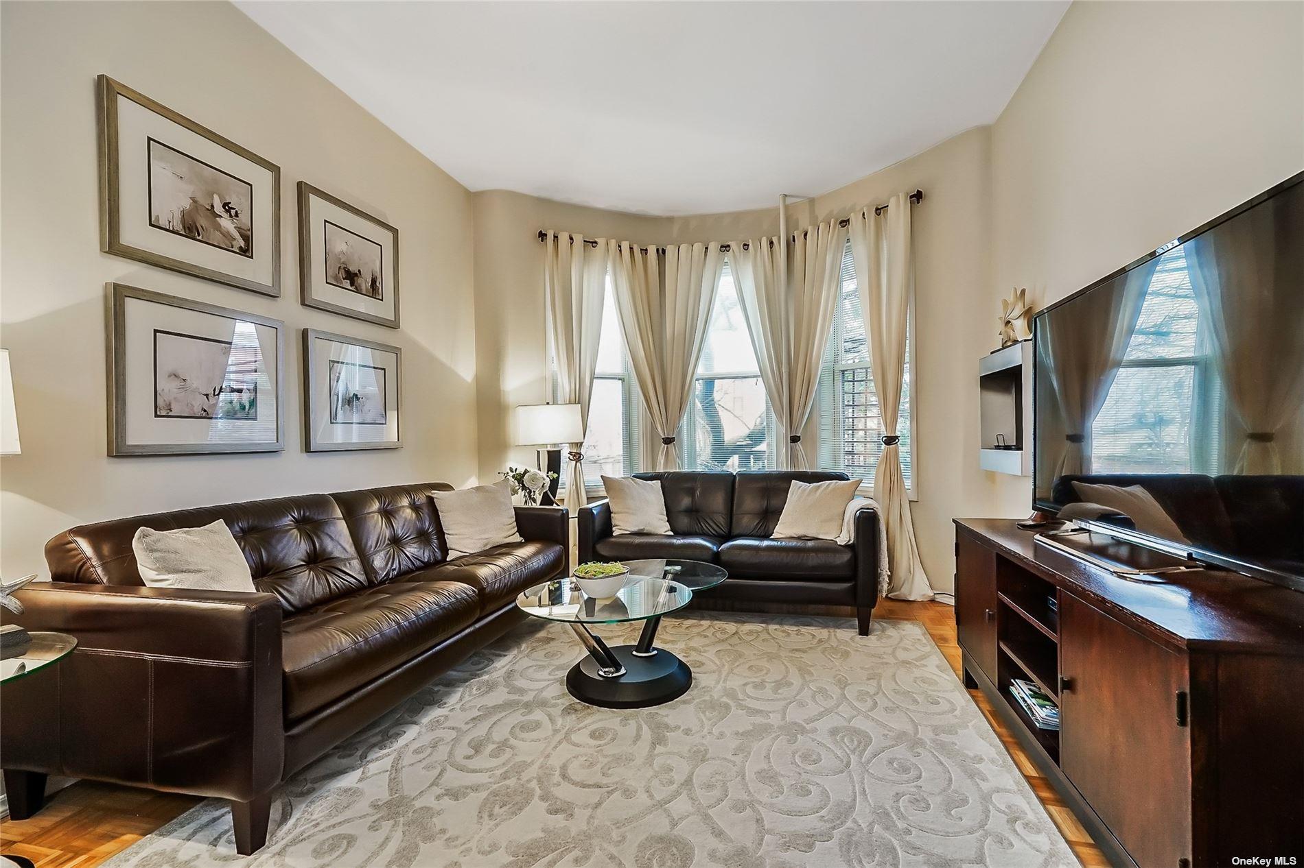 Single Family 68th  Queens, NY 11385, MLS-836631-7