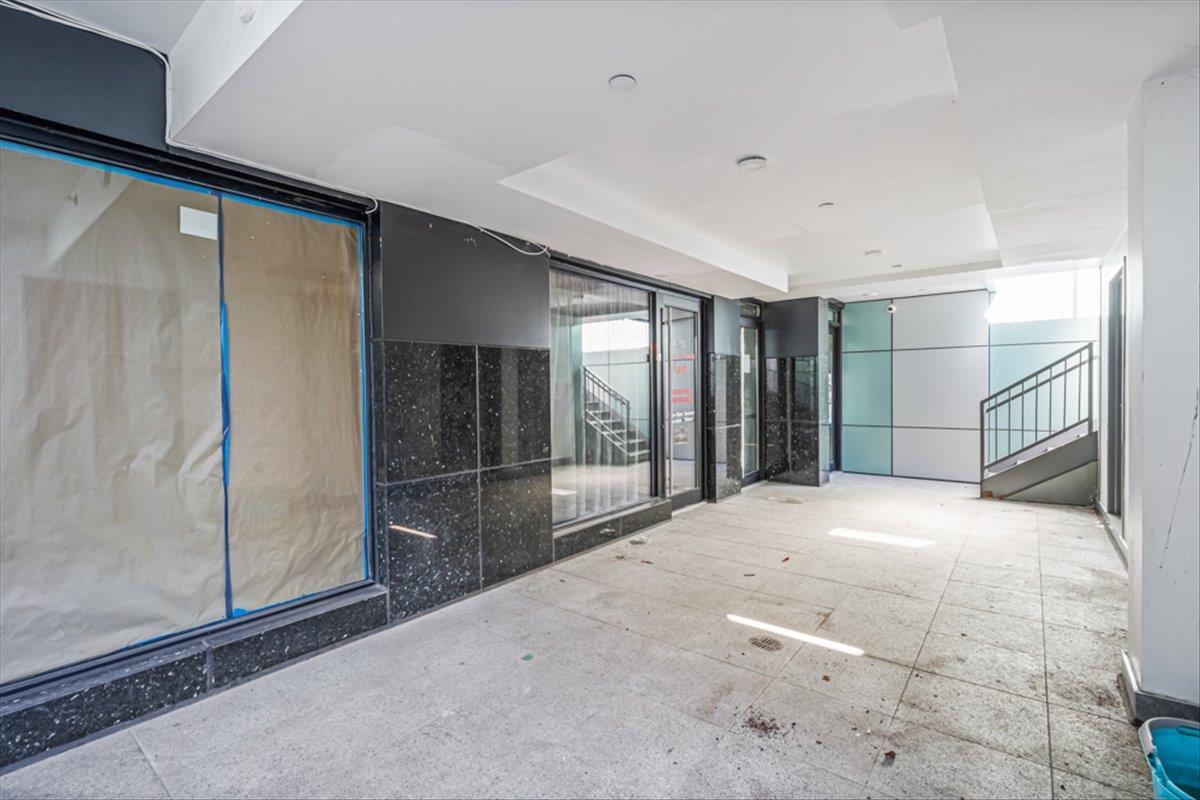 Single Family College Point Boulevard  Queens, NY 11356, MLS-836651-8