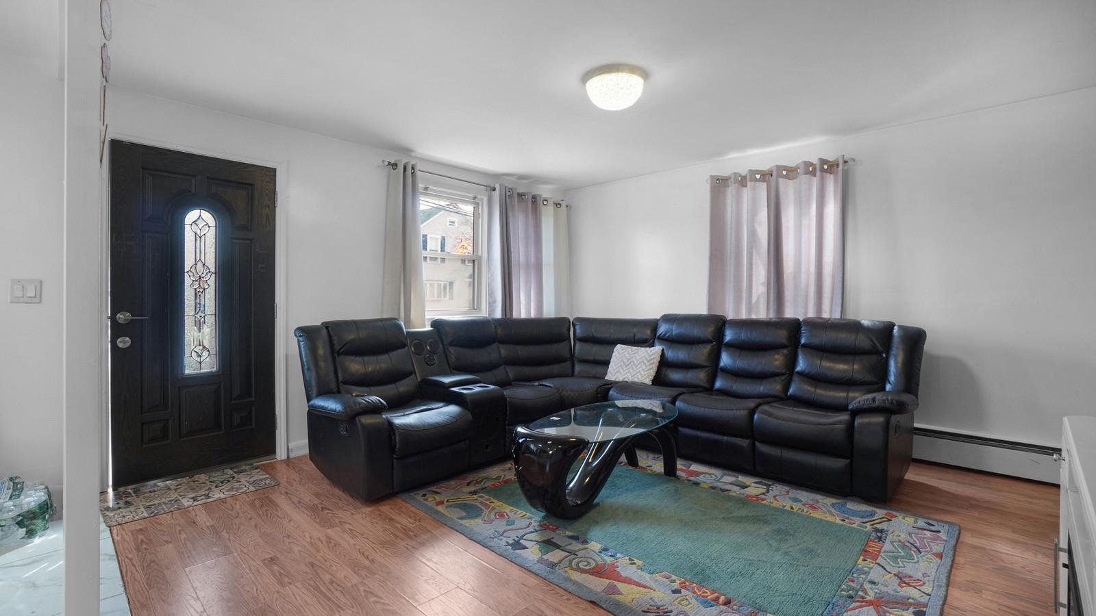 Single Family Clement  Nassau County, NY 11003, MLS-836652-5
