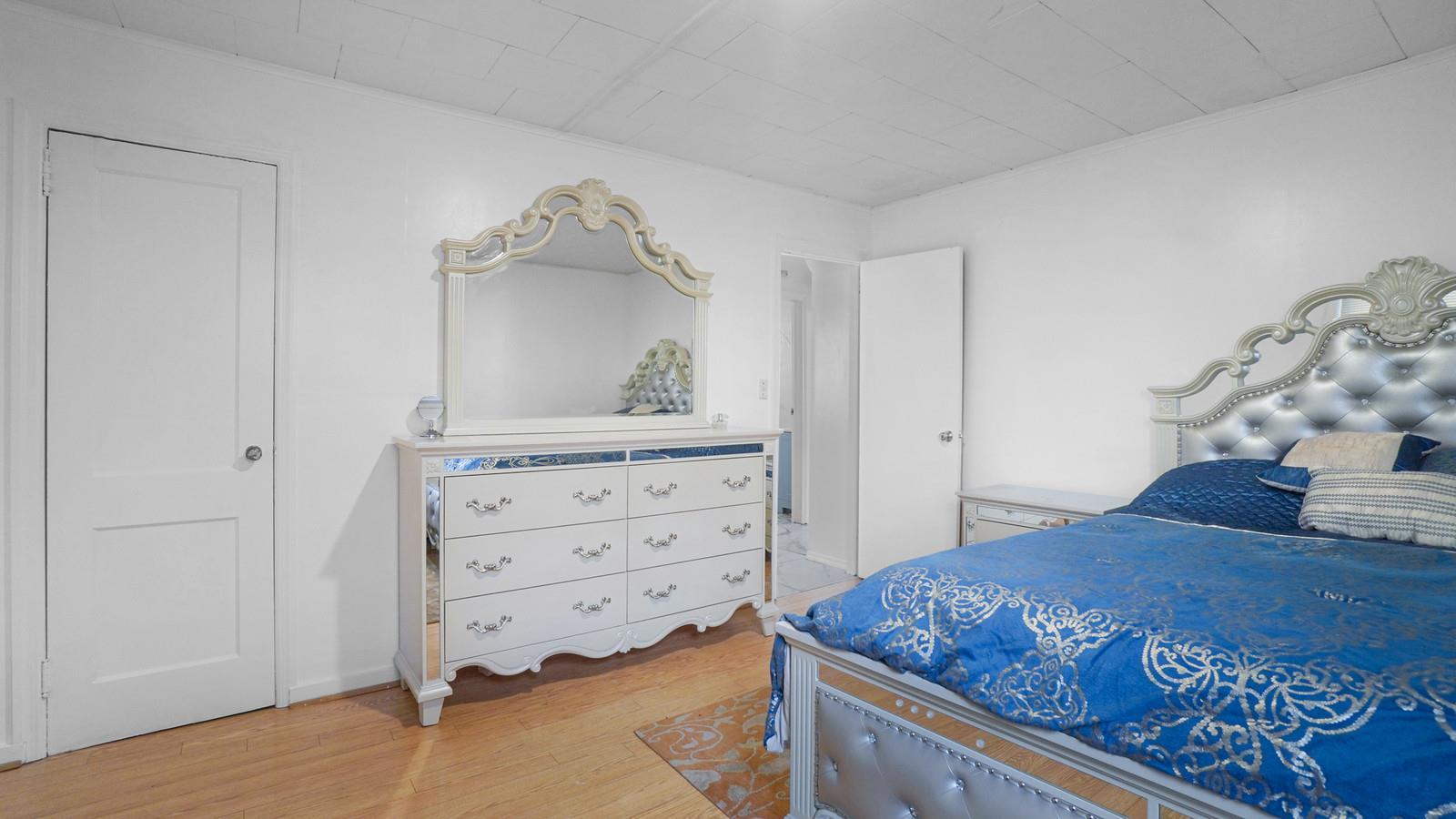 Single Family Clement  Nassau County, NY 11003, MLS-836652-8