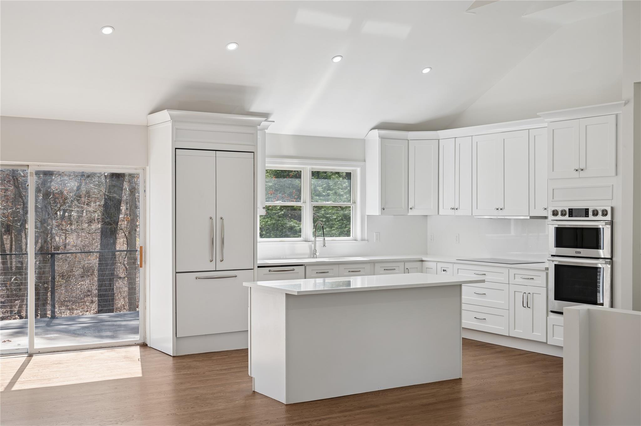 Single Family Red Creek  Suffolk County, NY 11946, MLS-836658-10