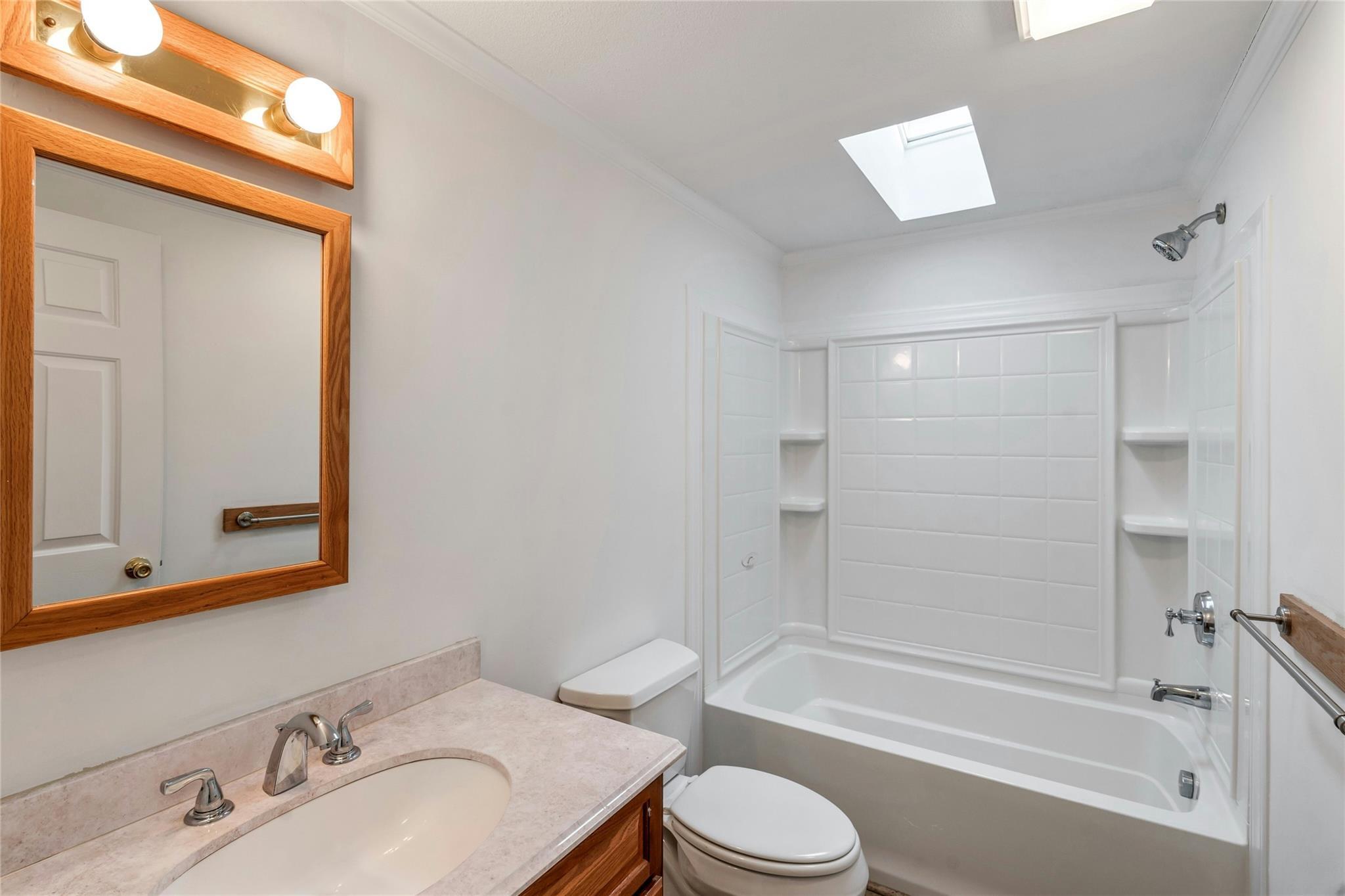 Single Family Middle  Suffolk County, NY 11933, MLS-836684-11