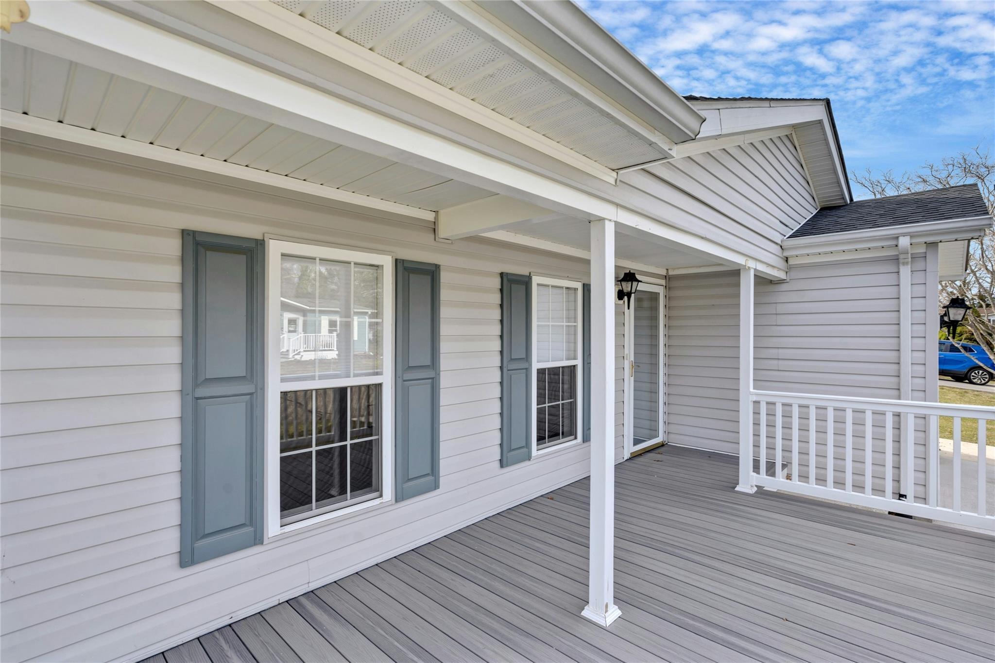Single Family Middle  Suffolk County, NY 11933, MLS-836684-4