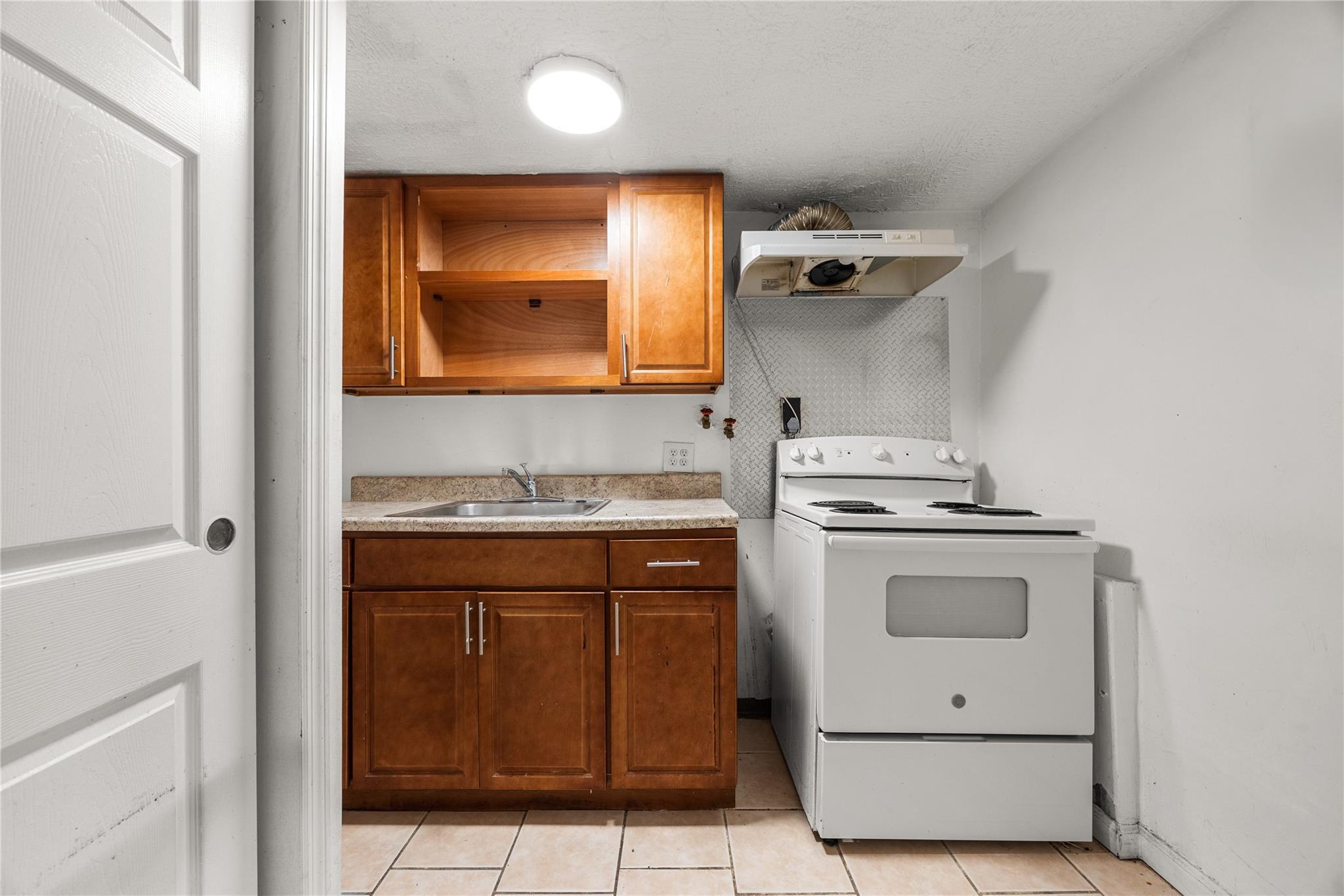 Single Family 193rd  Queens, NY 11412, MLS-836688-11