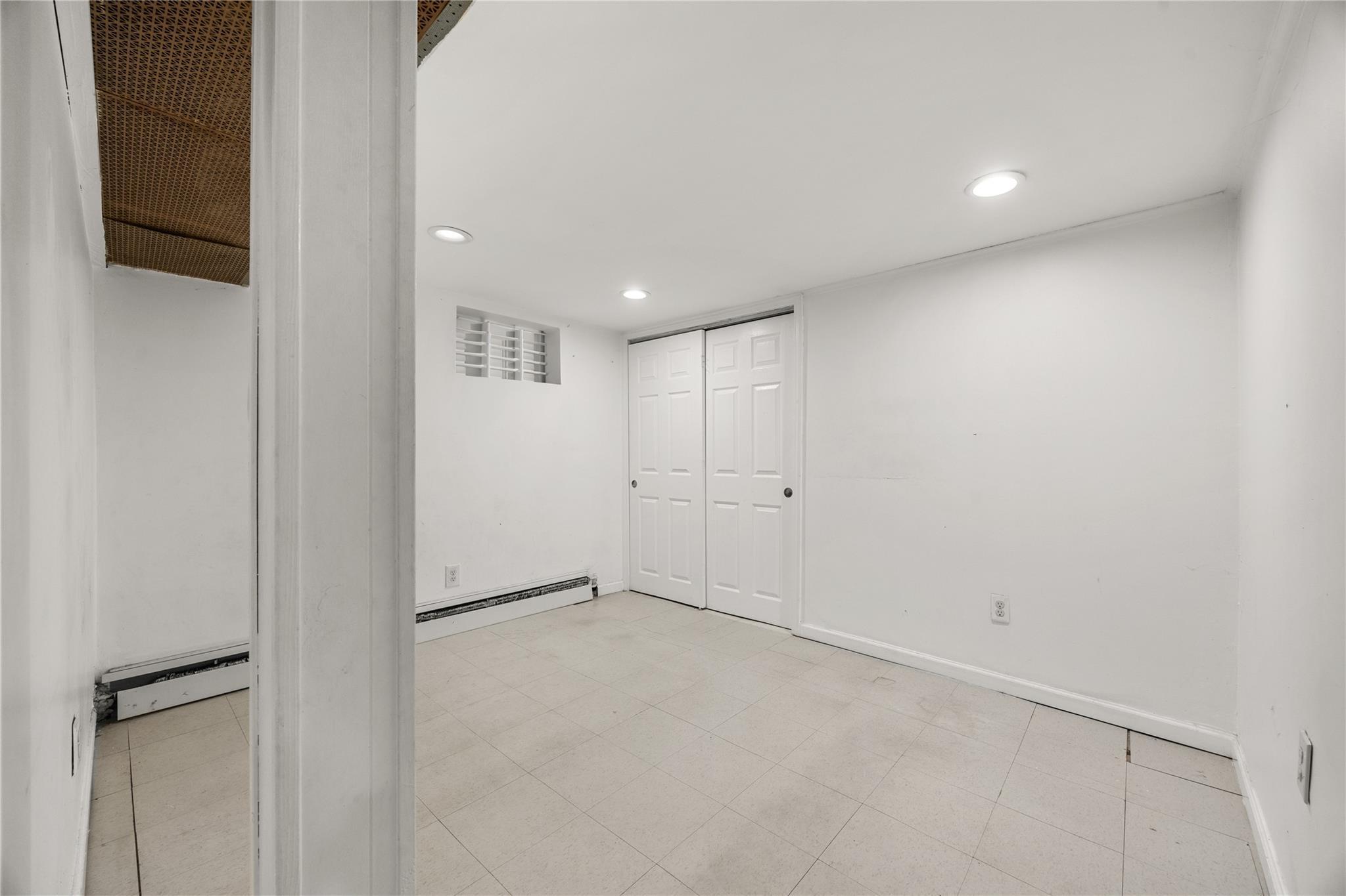 Single Family 193rd  Queens, NY 11412, MLS-836688-24