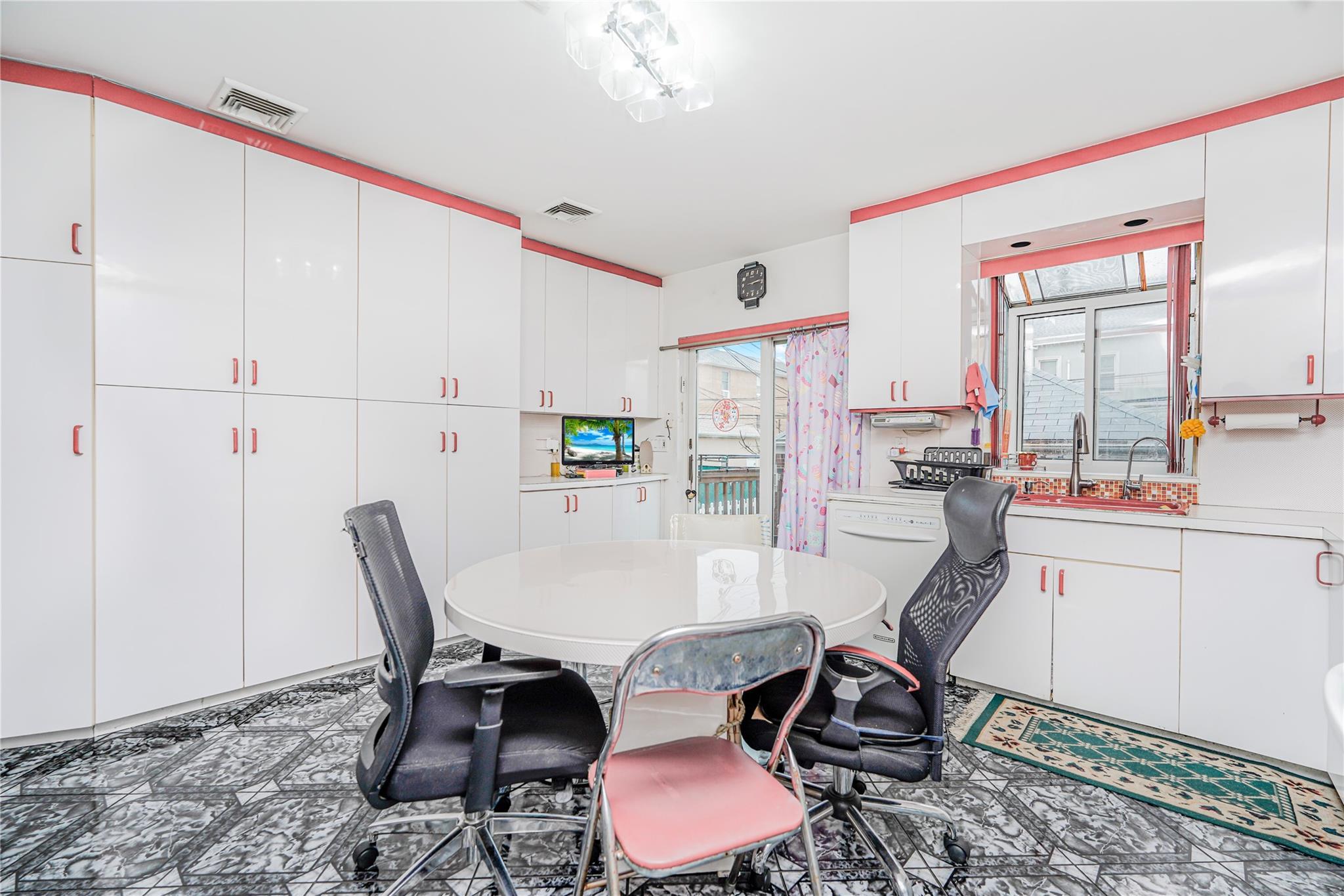 Single Family Bay 17th  Brooklyn, NY 11214, MLS-836691-20