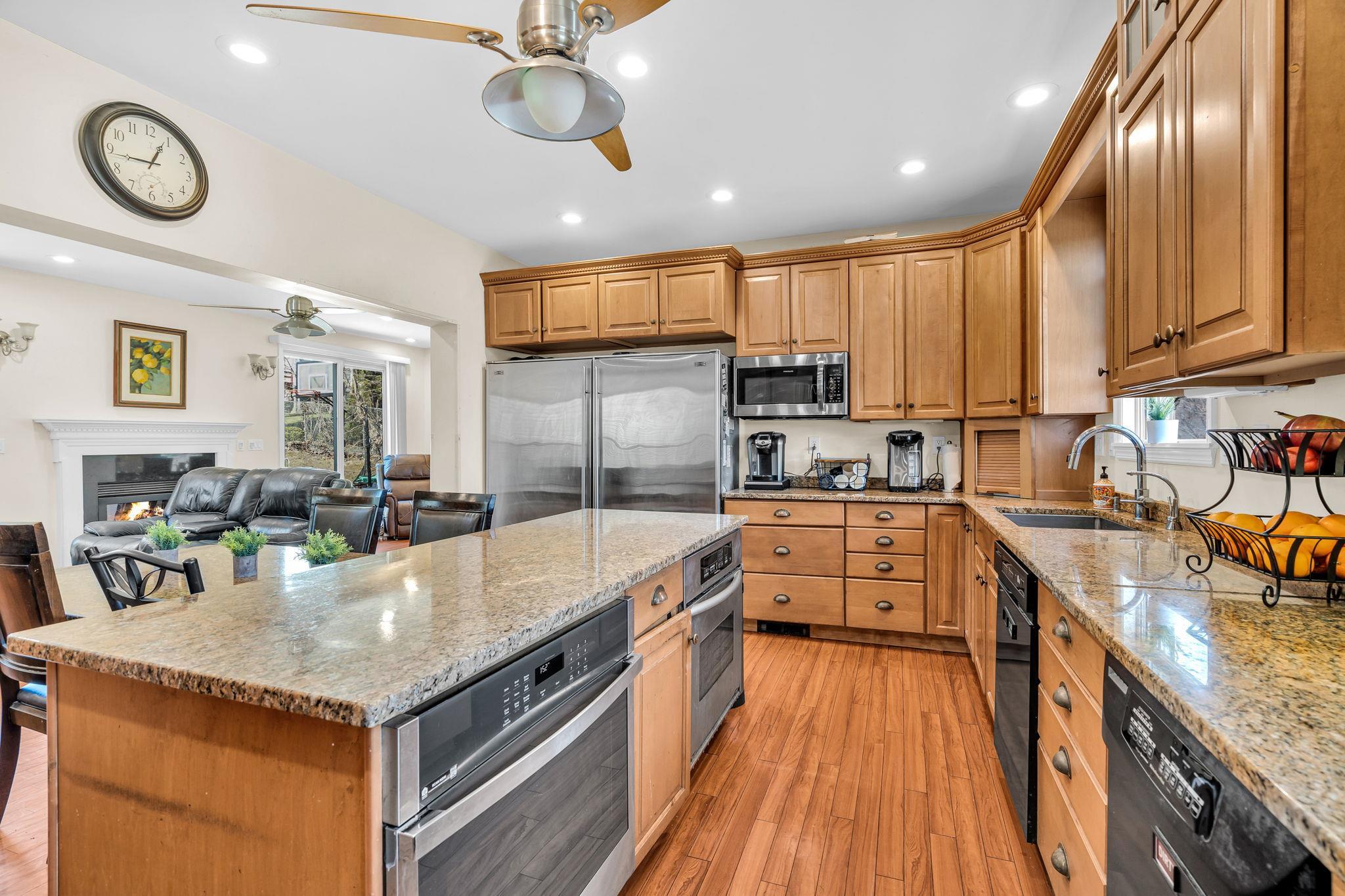 Single Family Overlook  Westchester County, NY 10605, MLS-836715-11