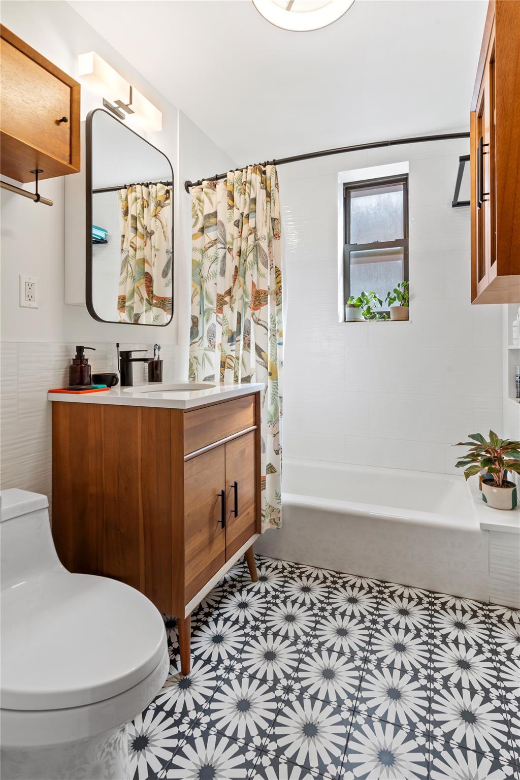 Coop 118th  Queens, NY 11415, MLS-836766-8