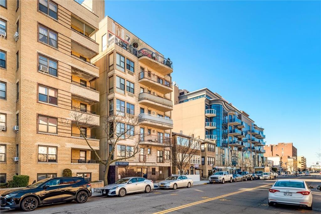 Condo West End  Brooklyn, NY 11235, MLS-836768-14