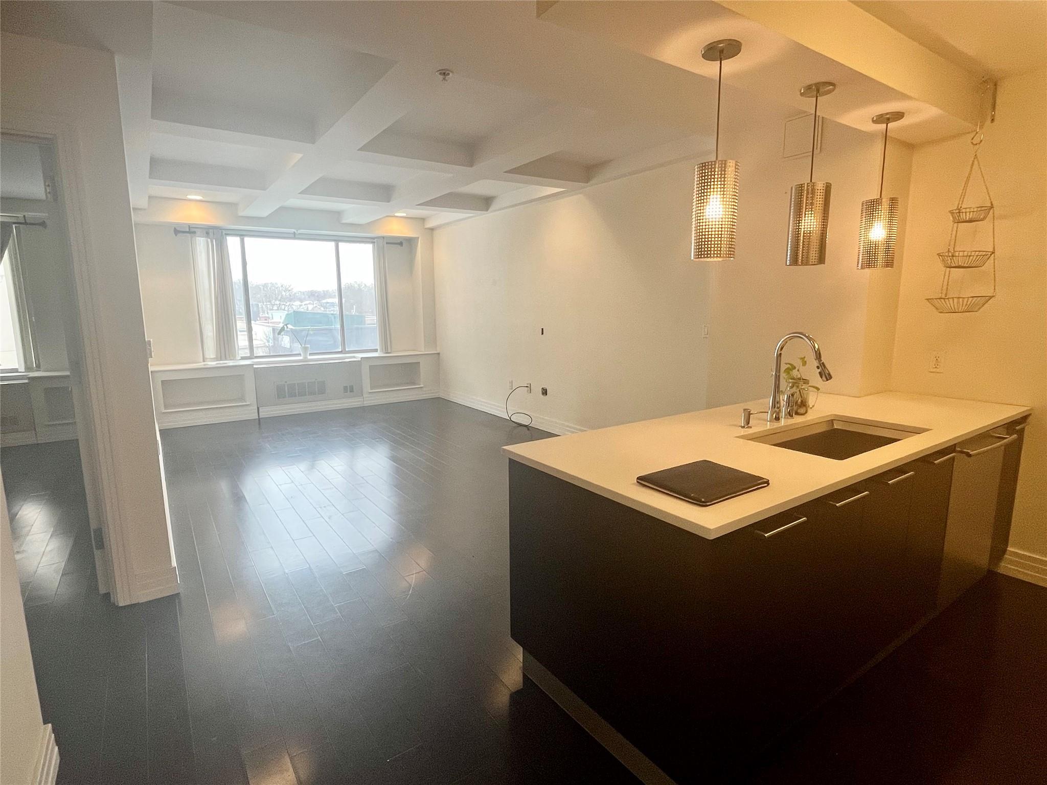 Apartment Yellowstone Blvd  Queens, NY 11375, MLS-836779-19