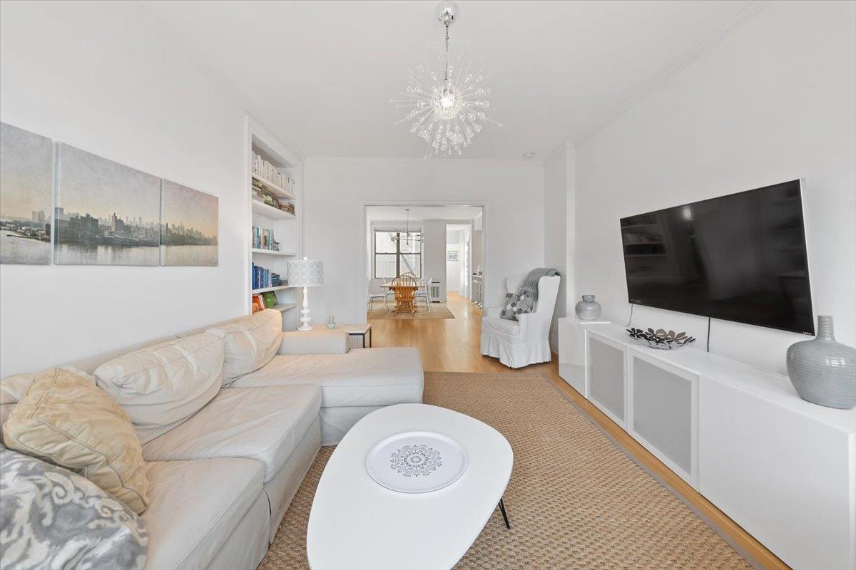 Condo Riverside  Manhattan, NY 10031, MLS-836792-16