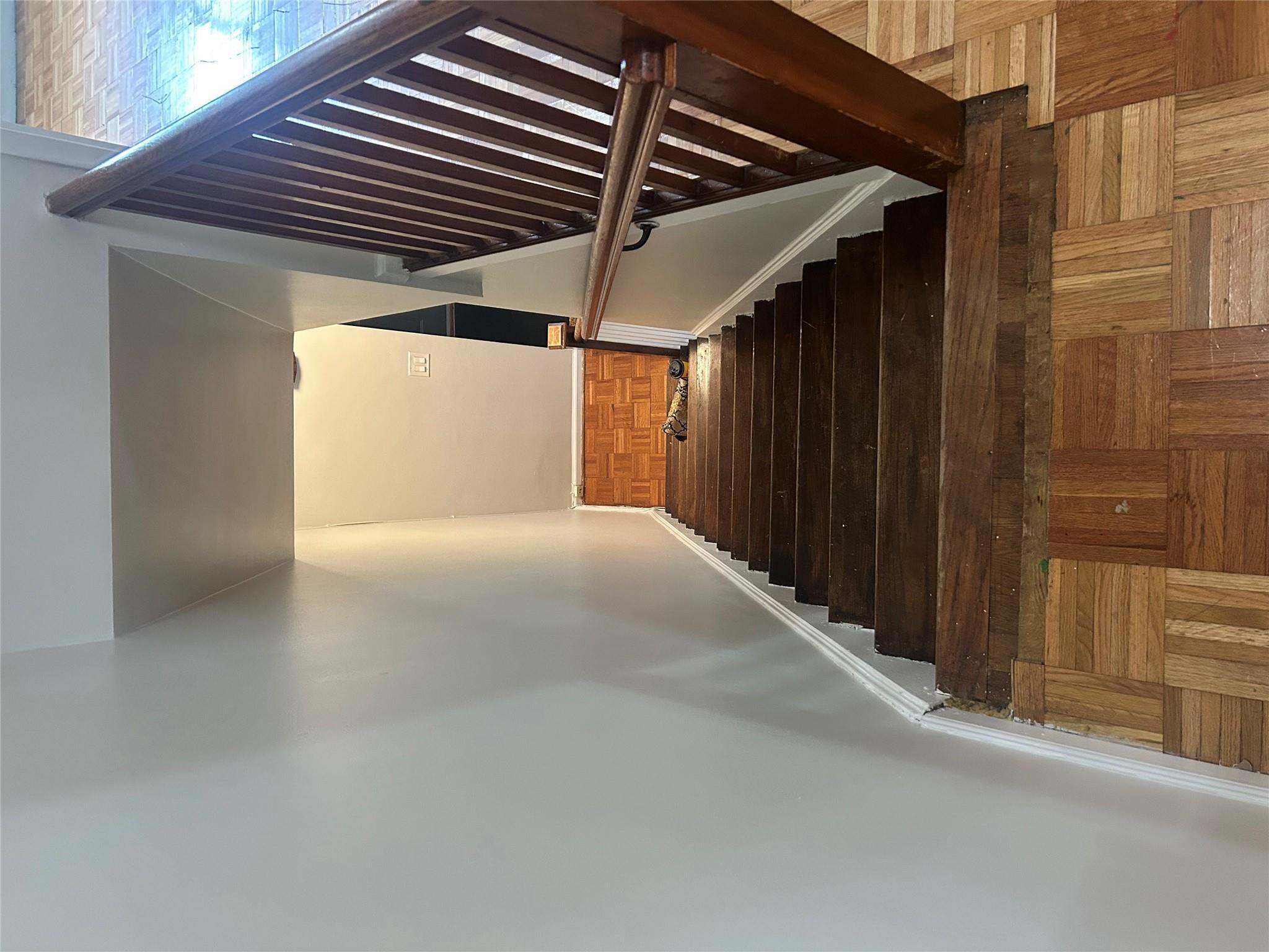 Single Family Hone  Bronx, NY 10469, MLS-836817-23