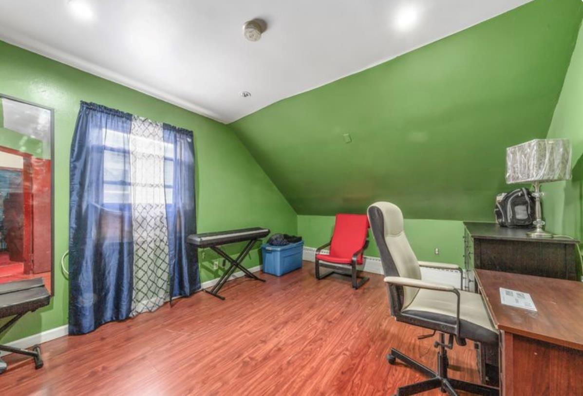 Single Family Francis Lewis  Queens, NY 11411, MLS-836832-15