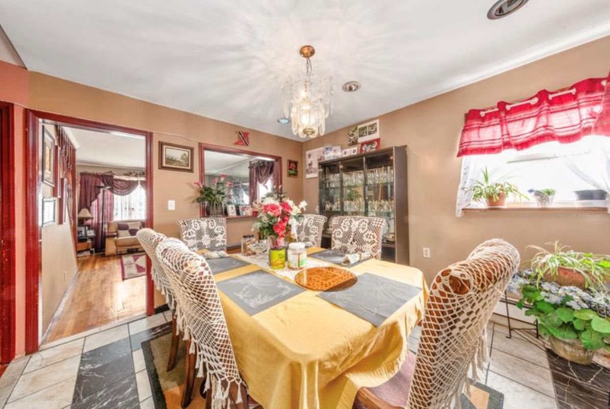 Single Family Francis Lewis  Queens, NY 11411, MLS-836832-5