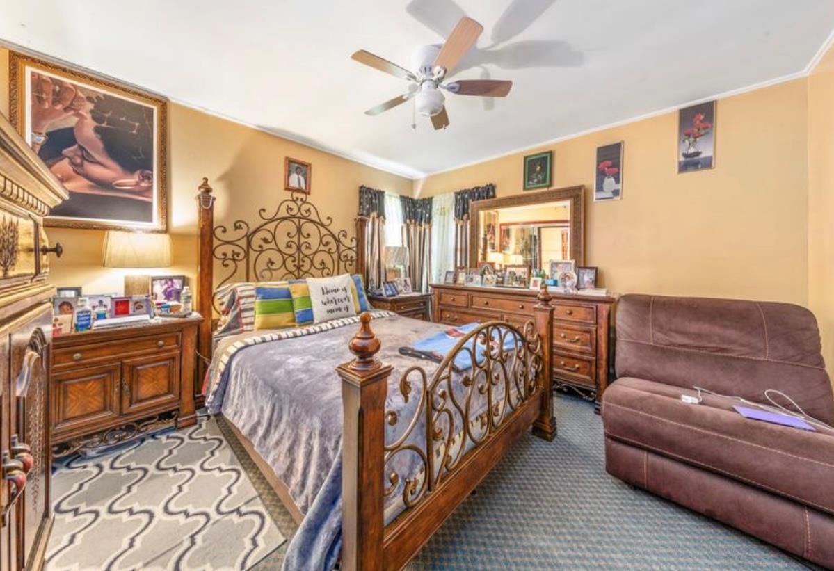 Single Family Francis Lewis  Queens, NY 11411, MLS-836832-8