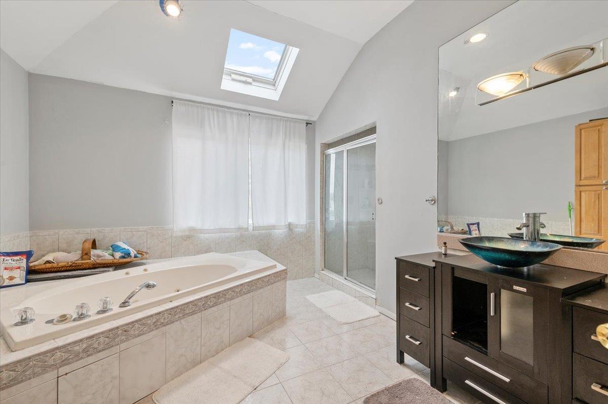 Single Family Wisteria Suffolk County, NY 11960, MLS-836835-29