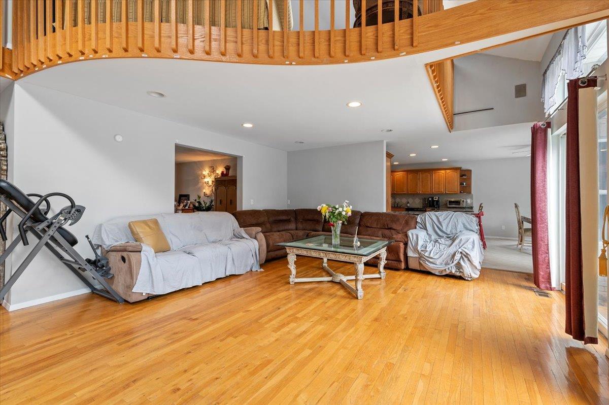 Single Family Wisteria Suffolk County, NY 11960, MLS-836835-5