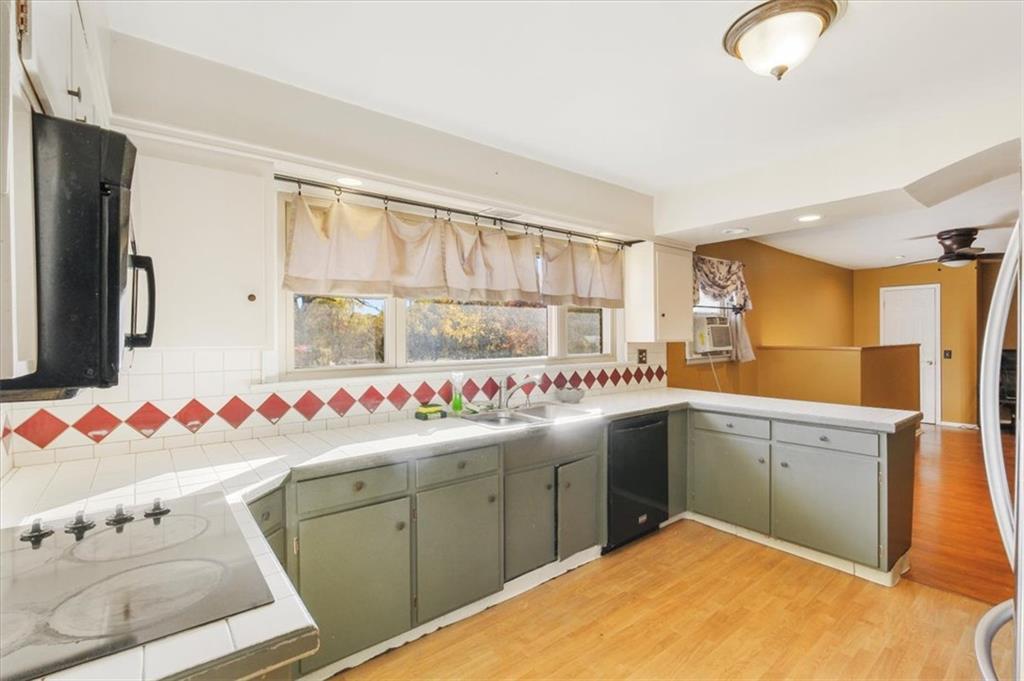 Single Family Lindorf  Ulster County, NY 12487, MLS-836852-4