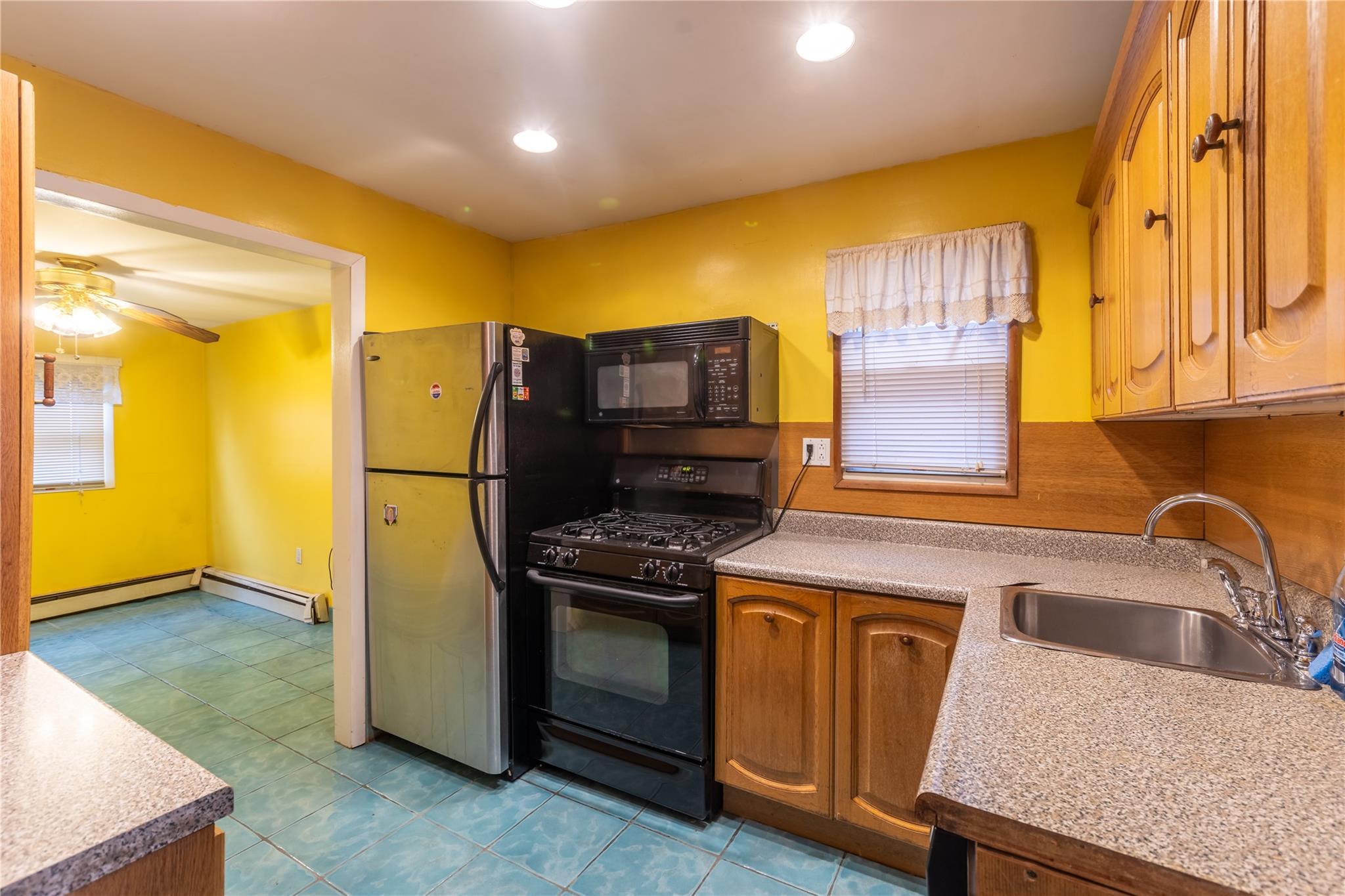 Coop Edgewater  Bronx, NY 10465, MLS-836870-9