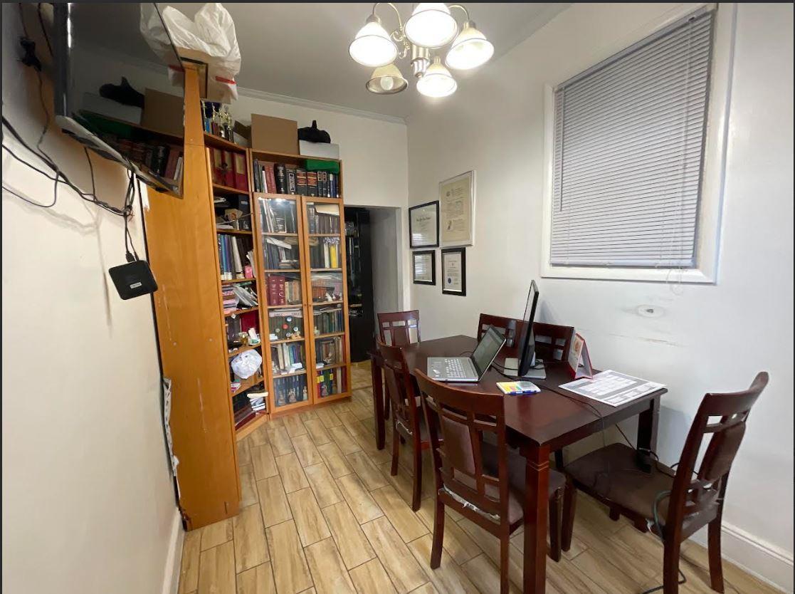 Single Family 73rd  Queens, NY 11385, MLS-836925-2