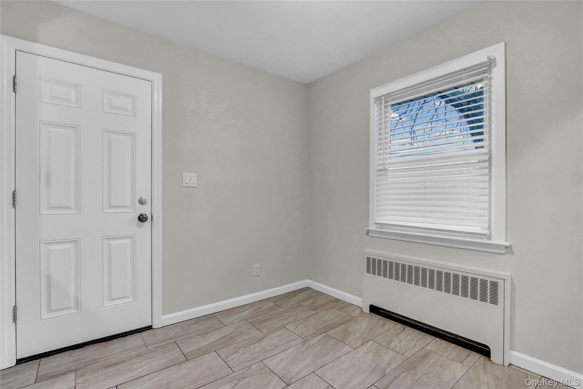 Single Family Stewart  Nassau County, NY 11714, MLS-836926-8