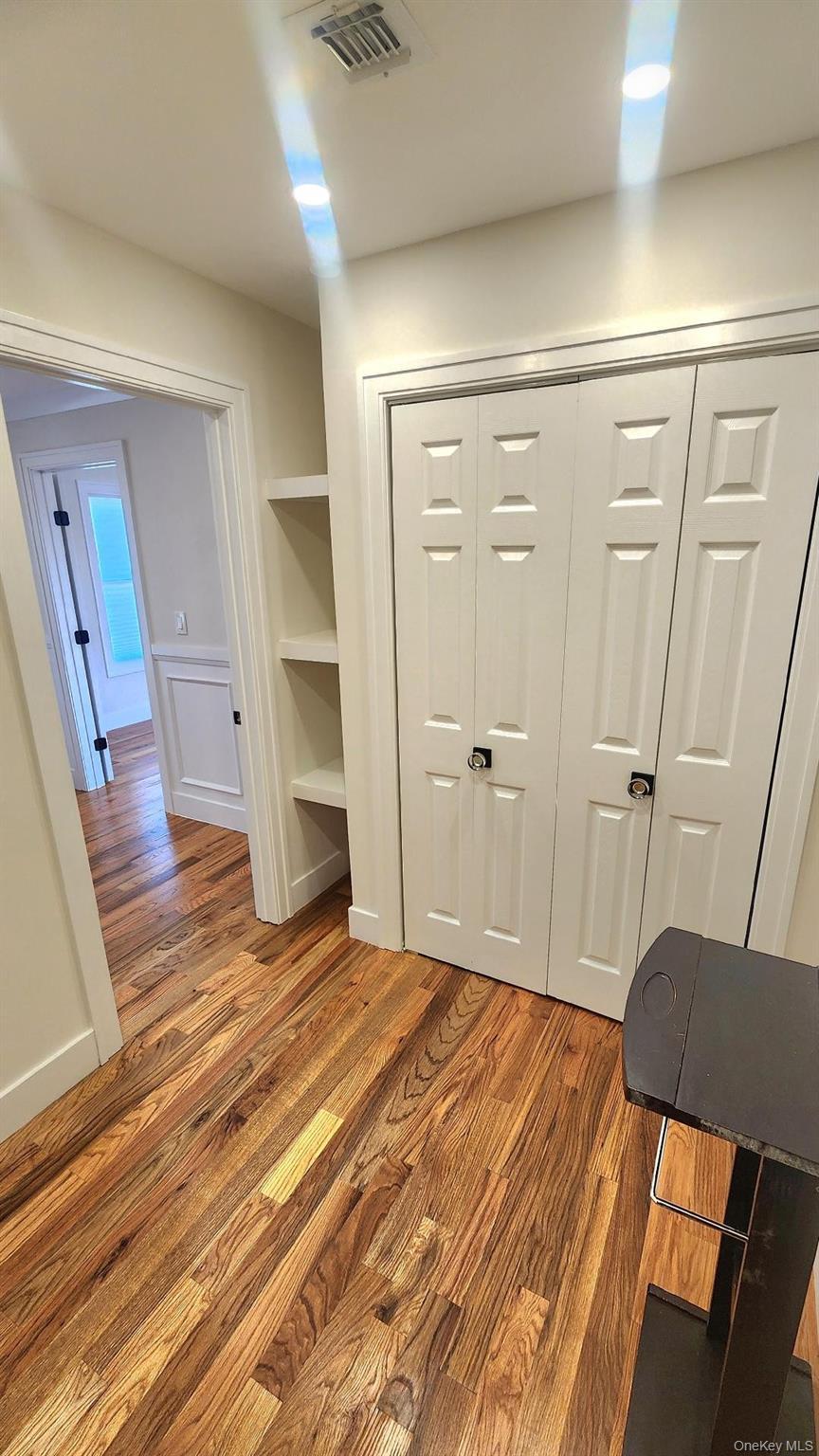 Single Family Stewart Nassau County, NY 11590, MLS-836927-27