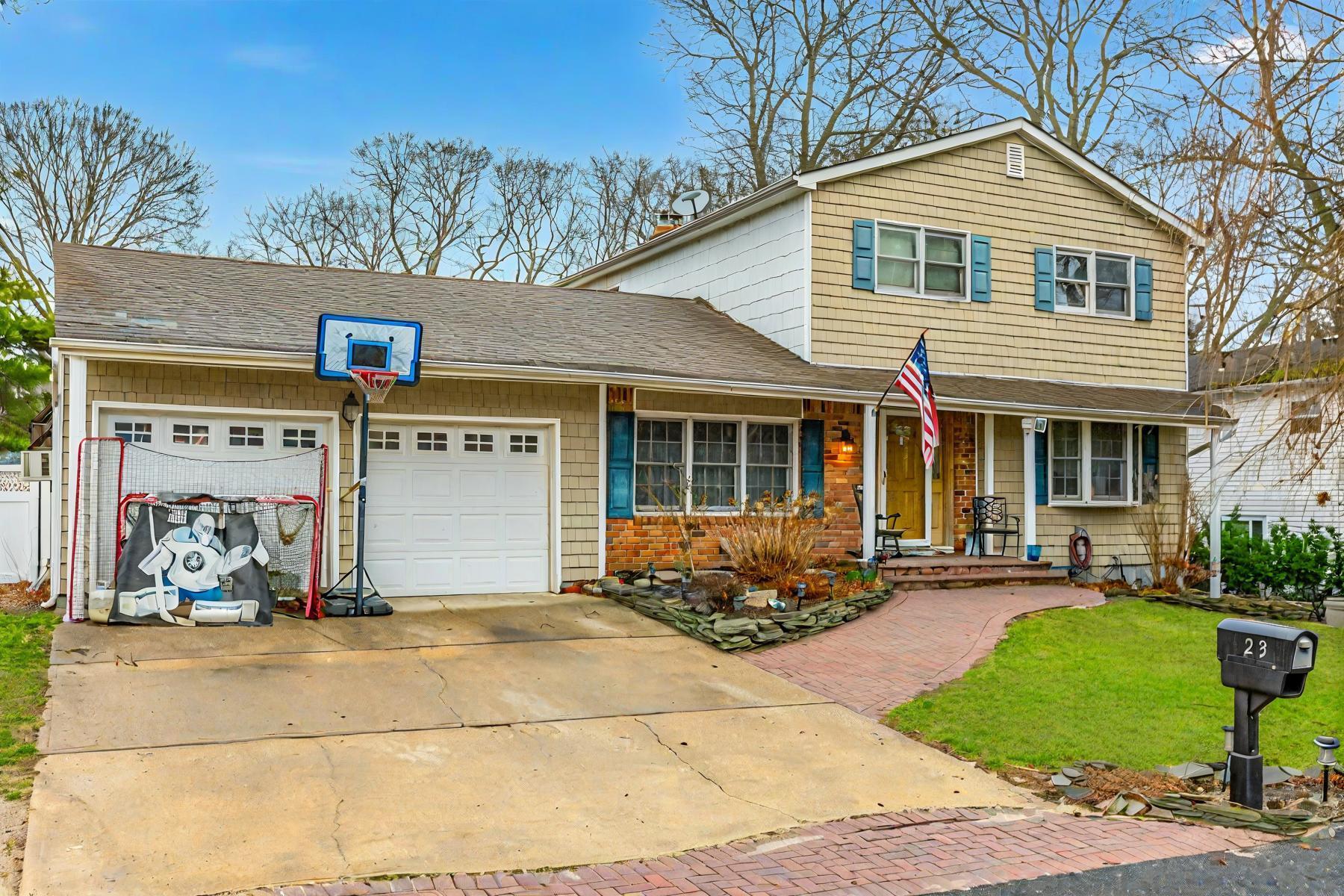 Single Family Alphabet  Suffolk County, NY 11741, MLS-836929-24