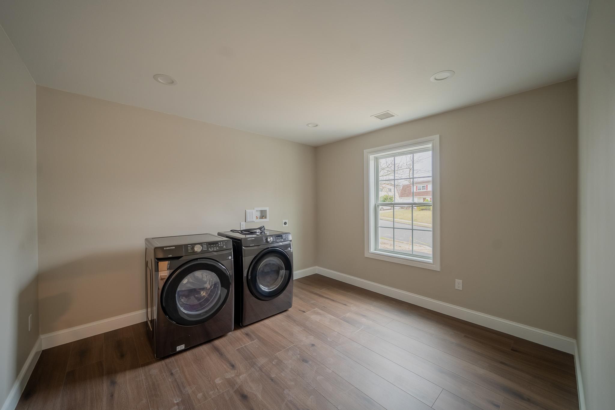 Single Family Arrow  Suffolk County, NY 11784, MLS-836949-17
