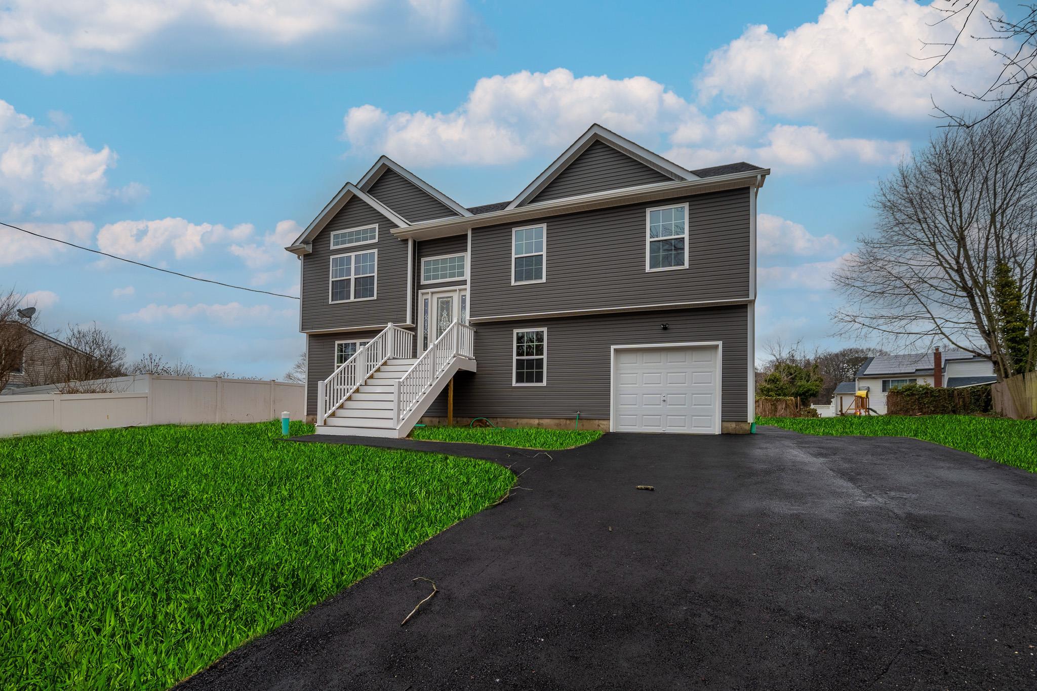 Single Family Arrow  Suffolk County, NY 11784, MLS-836949-2