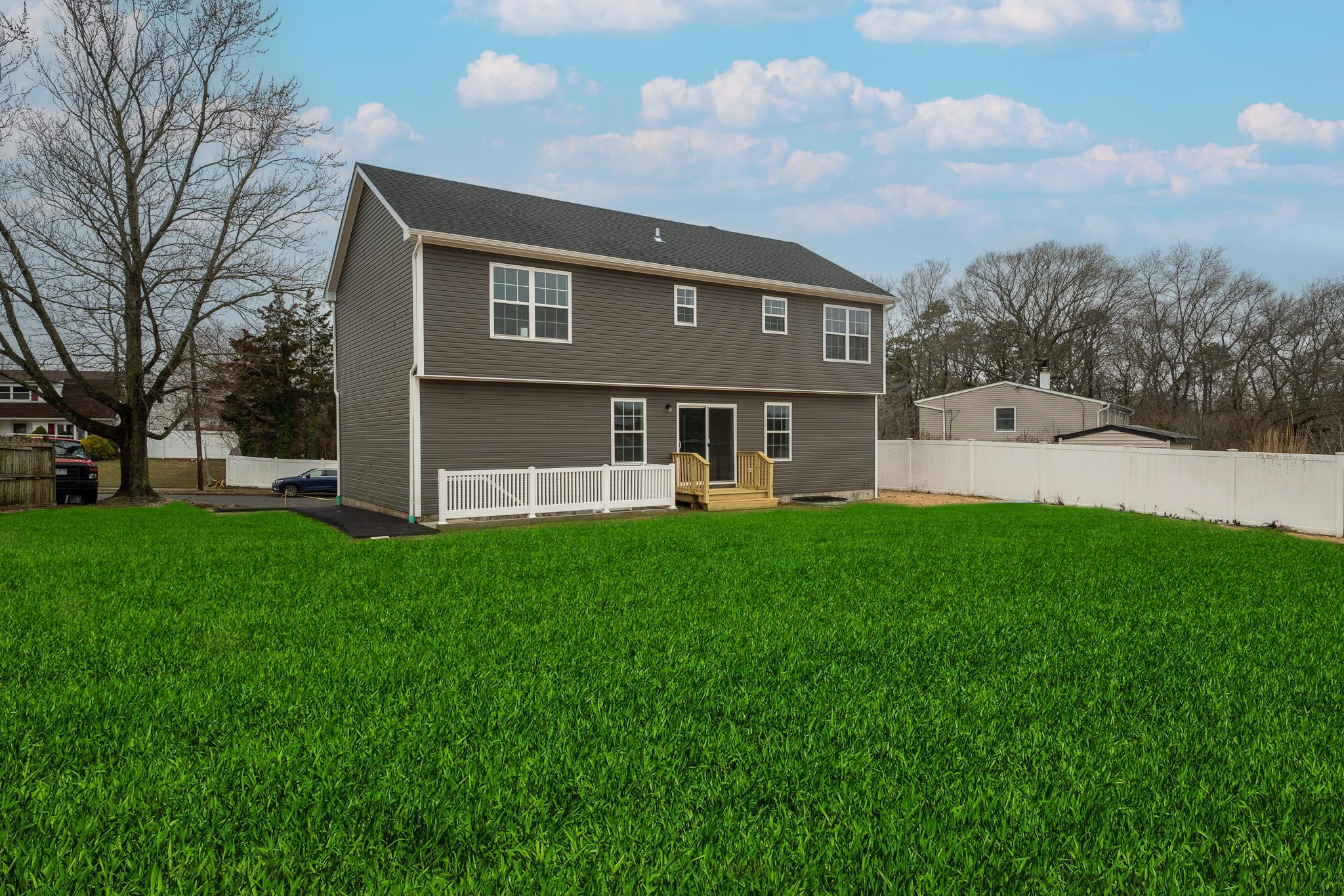 Single Family Arrow  Suffolk County, NY 11784, MLS-836949-21