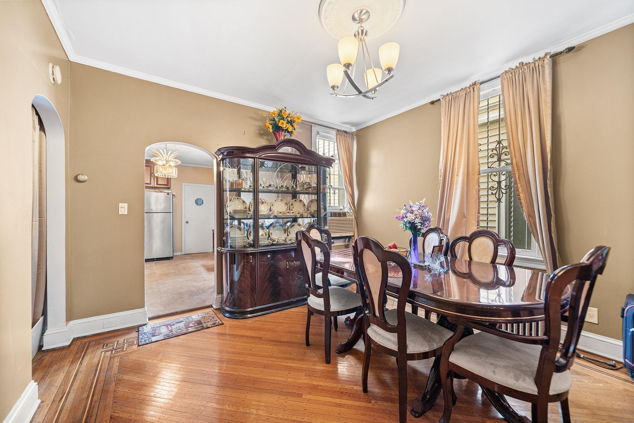 Single Family 68th  Queens, NY 11378, MLS-836966-6