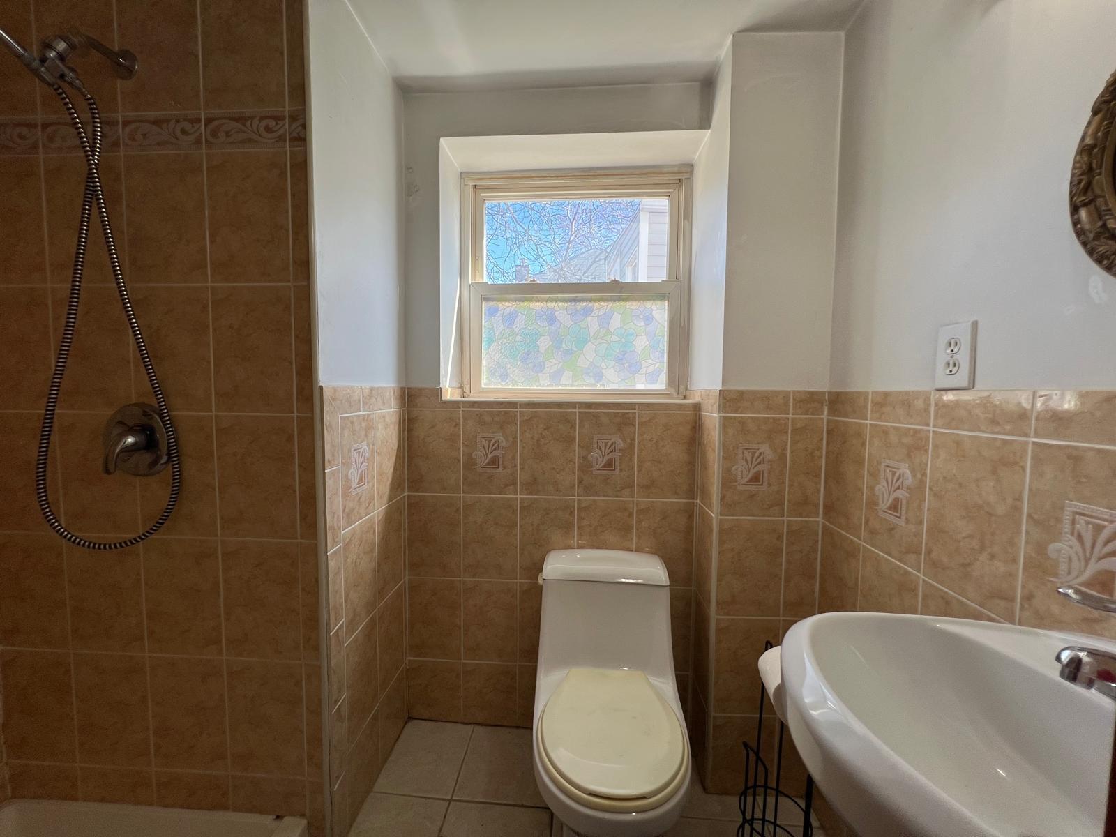 Single Family Mckinley  Nassau County, NY 11558, MLS-836997-8