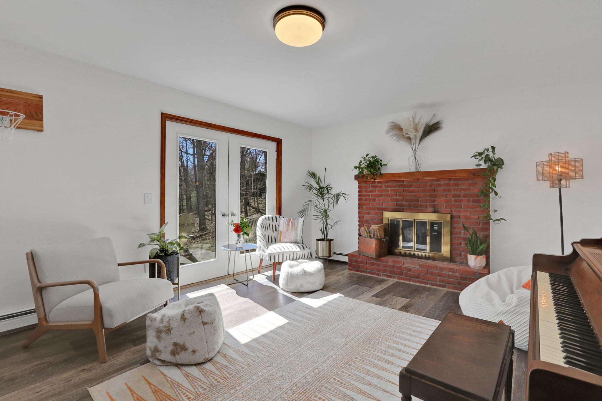 Single Family Durmo  Ulster County, NY 12561, MLS-837017-7