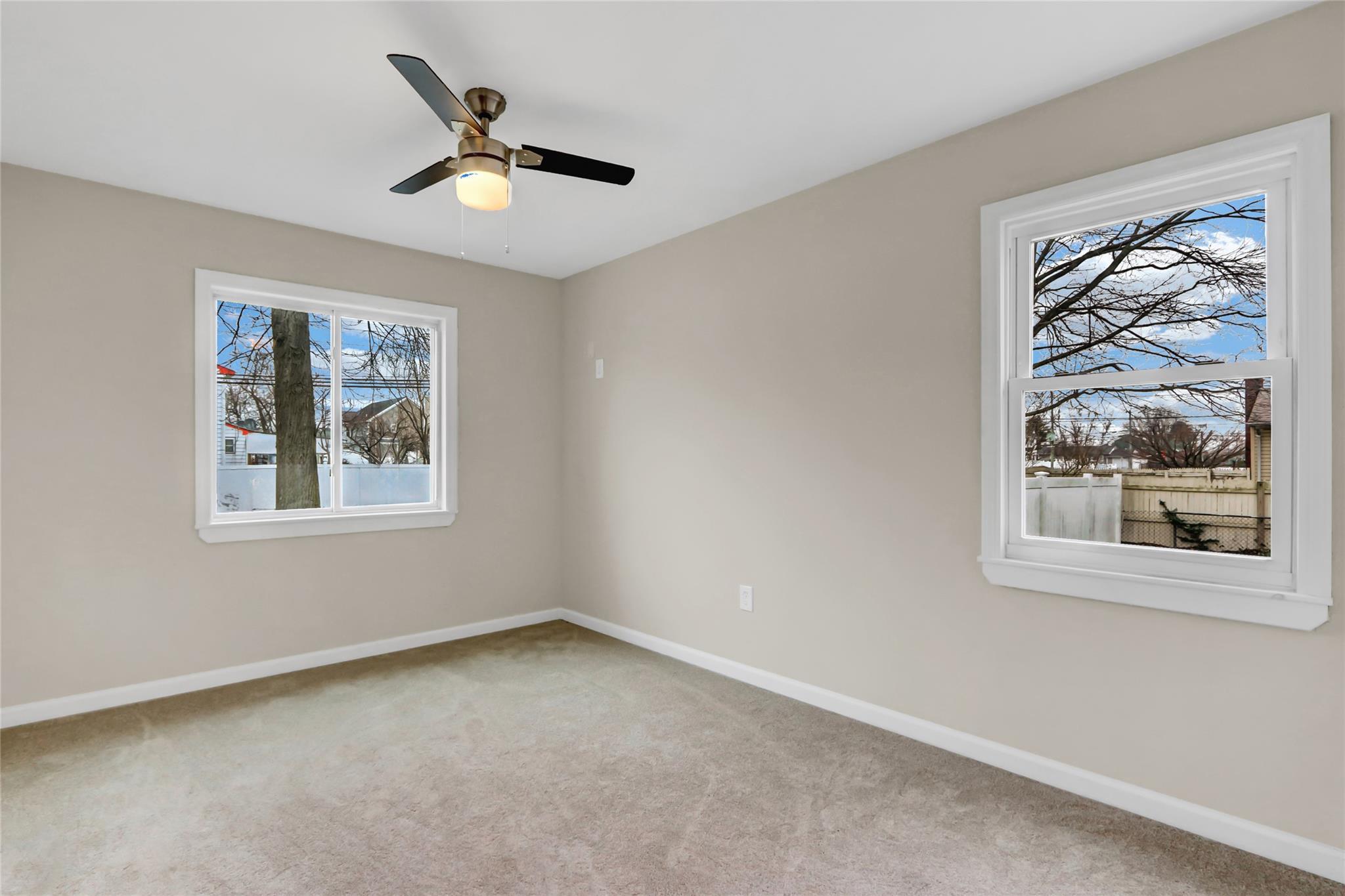 Single Family East  Suffolk County, NY 11701, MLS-837018-11