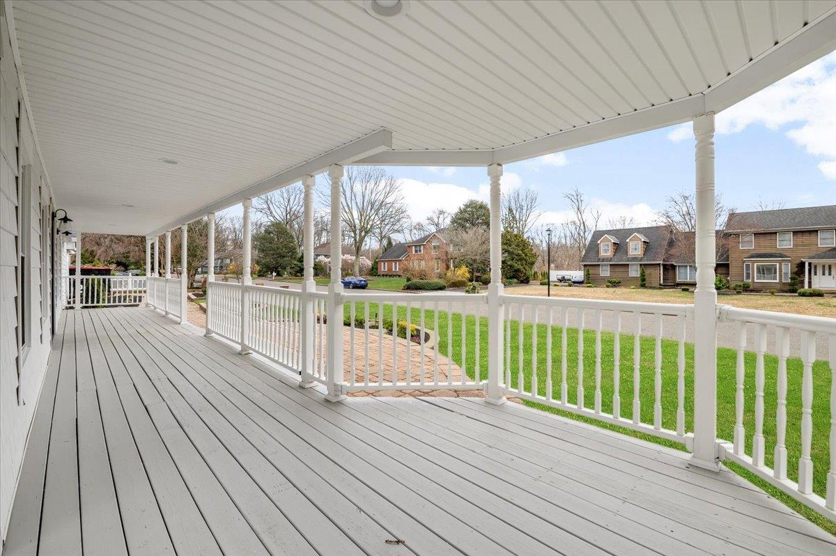 Single Family Niagara  Suffolk County, NY 11764, MLS-837071-3