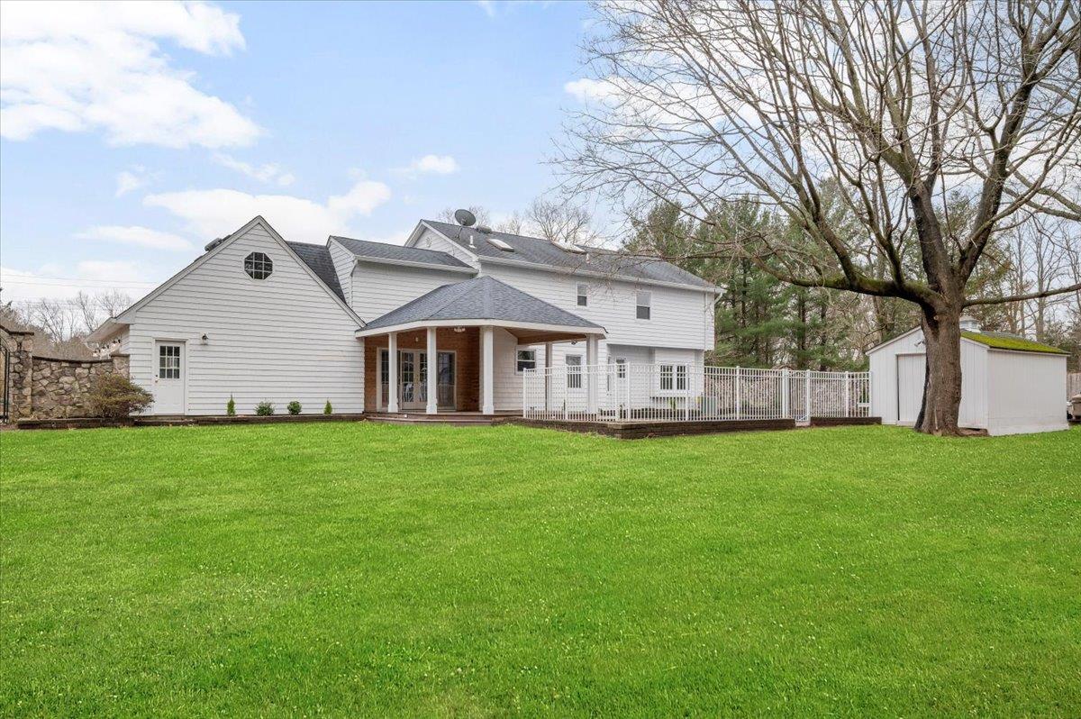Single Family Niagara  Suffolk County, NY 11764, MLS-837071-36