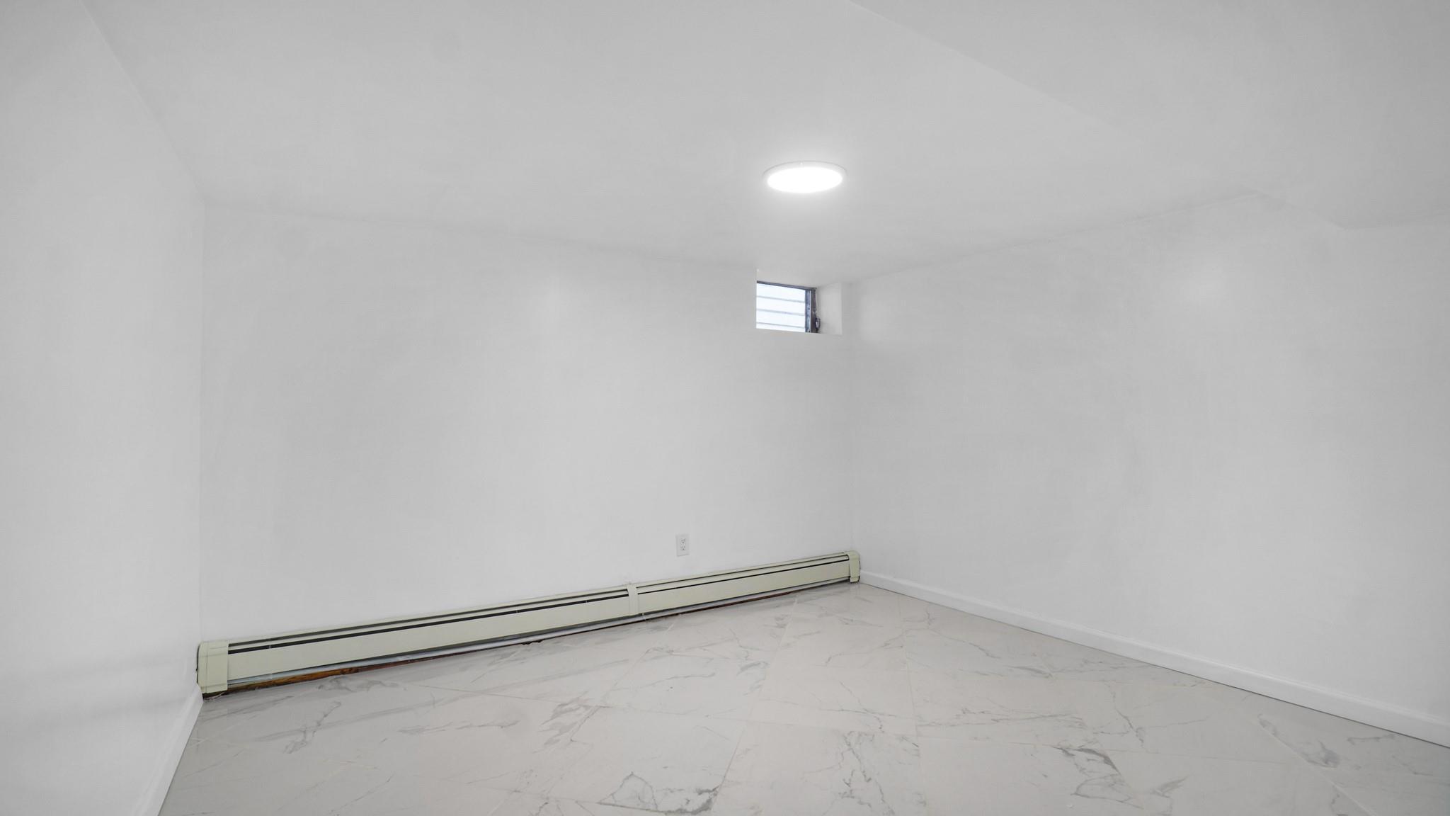 Single Family Farmers  Queens, NY 11423, MLS-837081-21