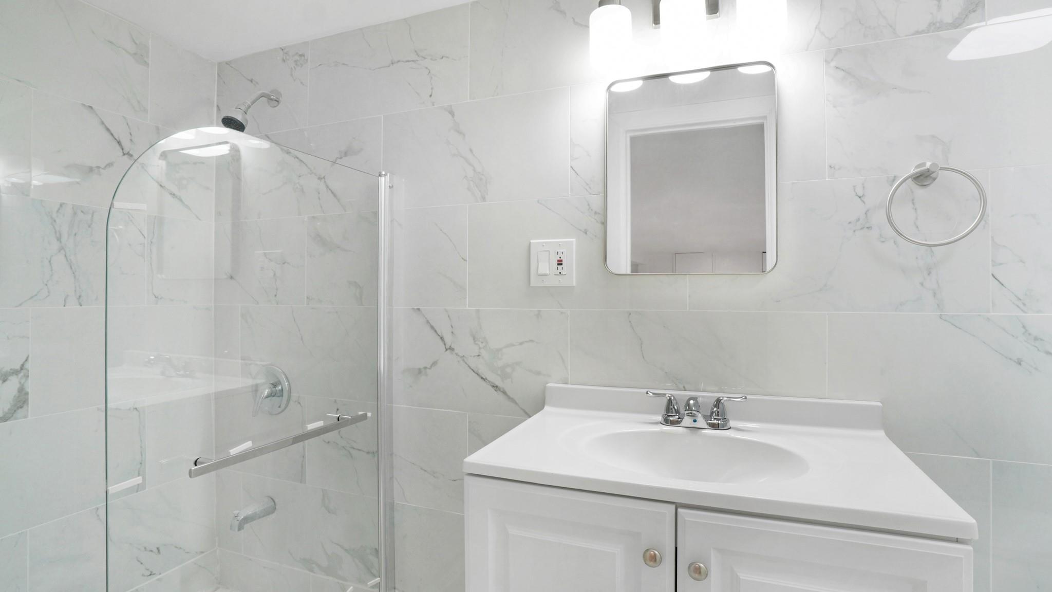 Single Family Farmers  Queens, NY 11423, MLS-837081-23